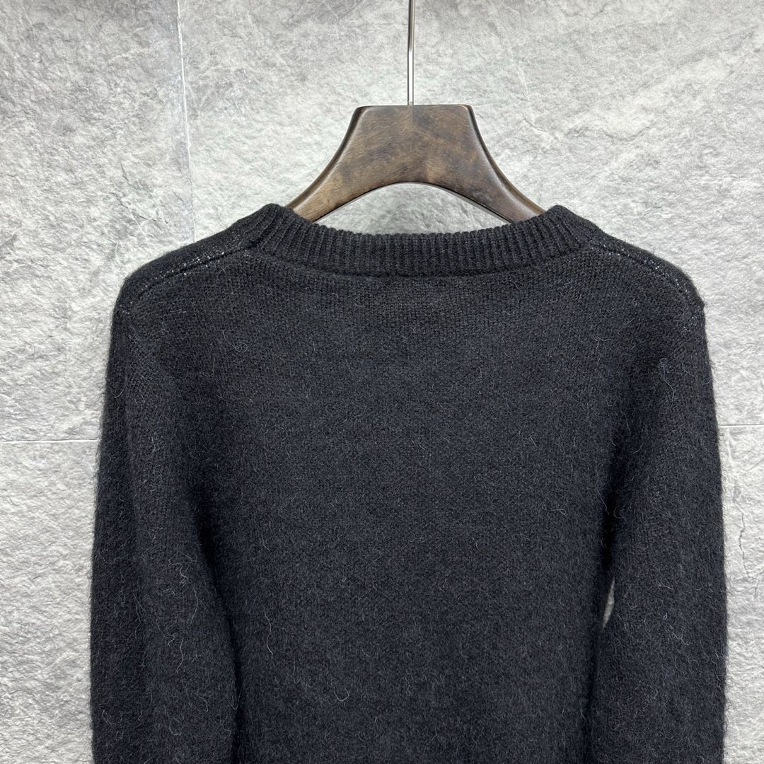 90s Saint Laurent sweater (mohair)（712176Y75SQ1095）