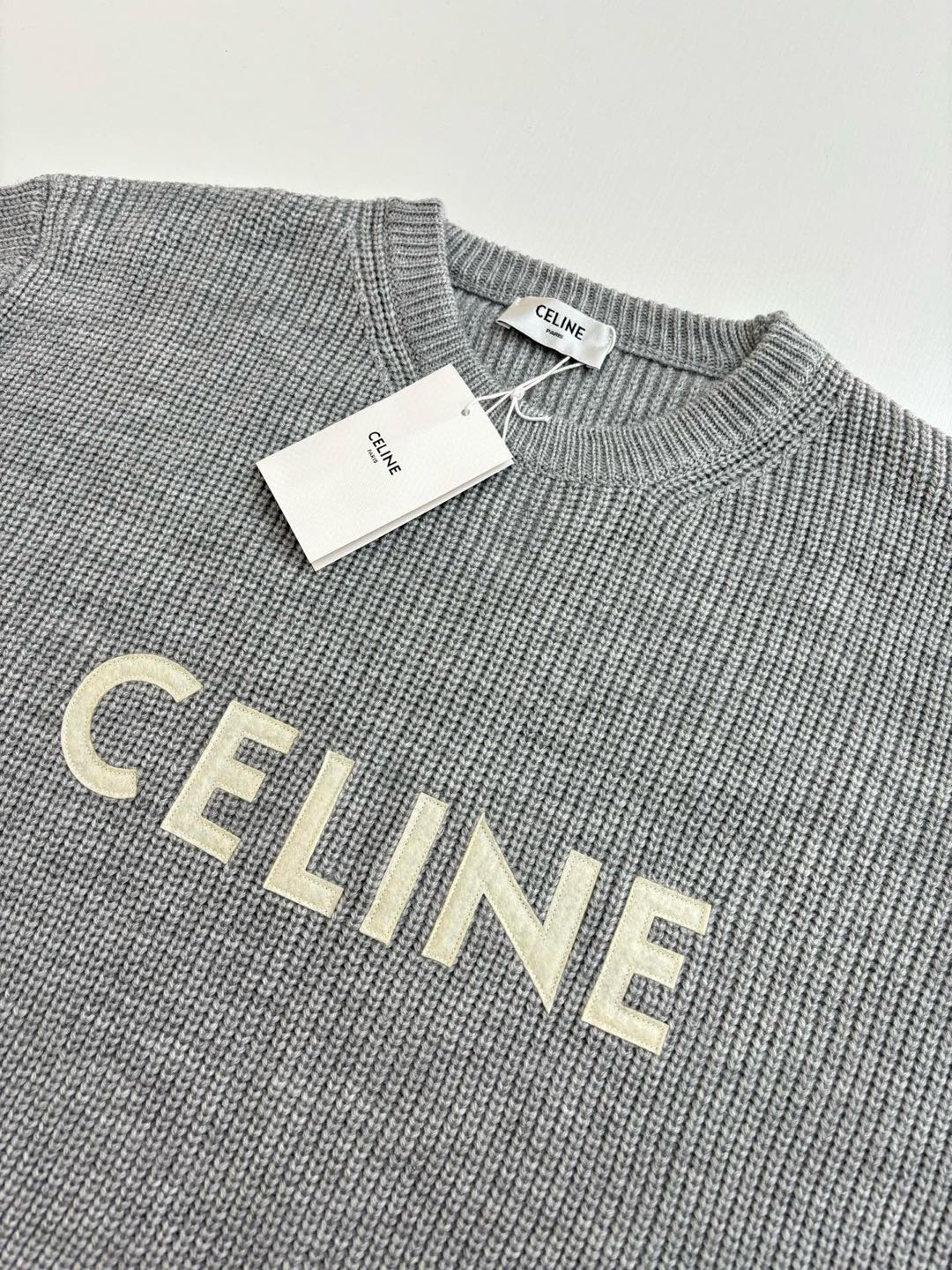 Celine ribbed wool oversized pullover  (2A19R423P-08GC）