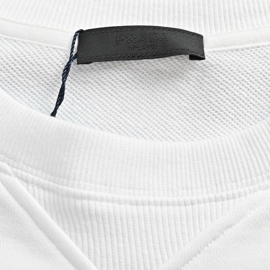 Prada PRD 23Fw 1913 pullover sweatshirt "White"（UJL207-1Z54-F0009-S-221）