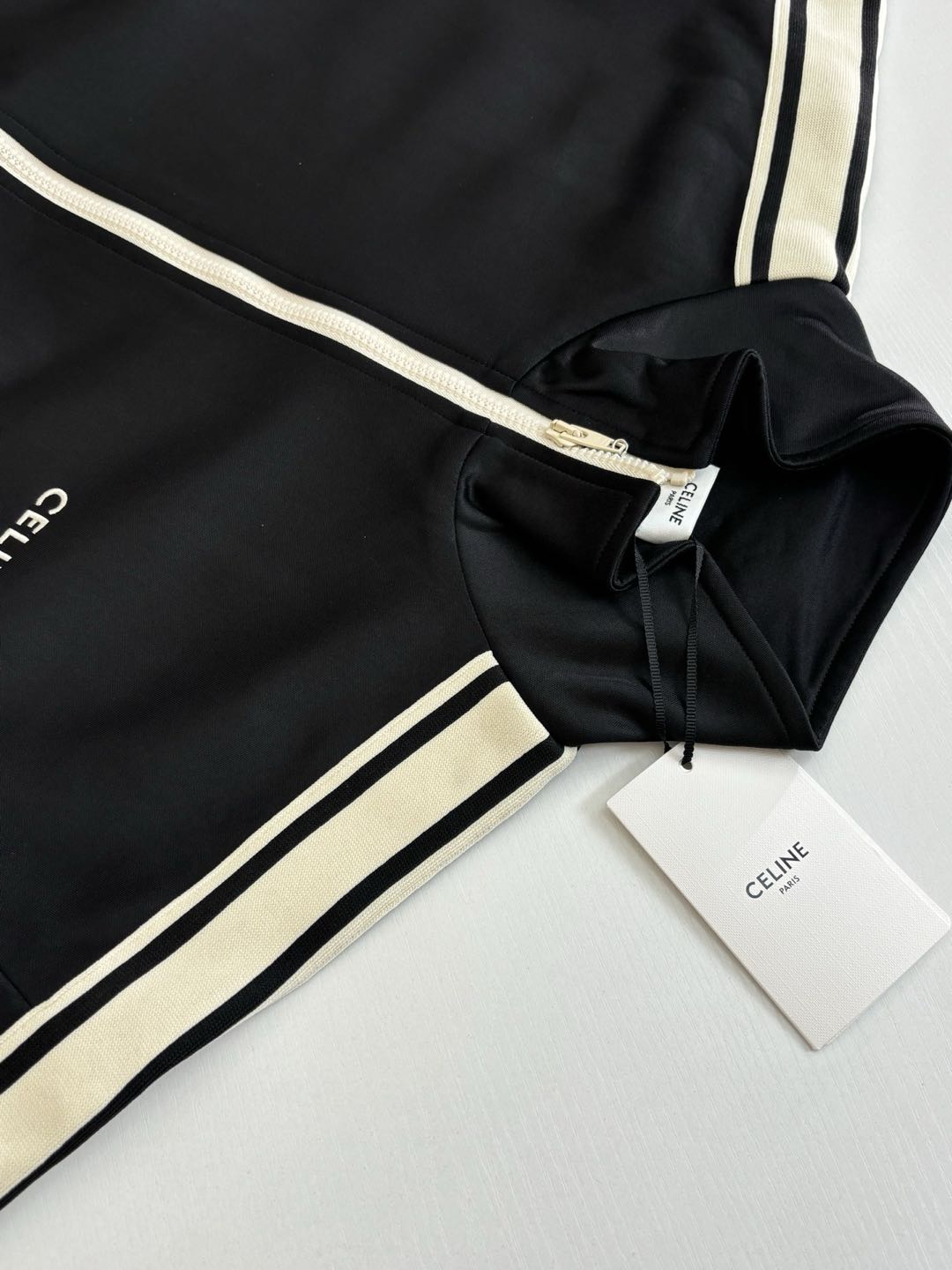 CELINE Reversible Athletic Sweatshirt / Jersey "Black"（2Y490121O-38NO）