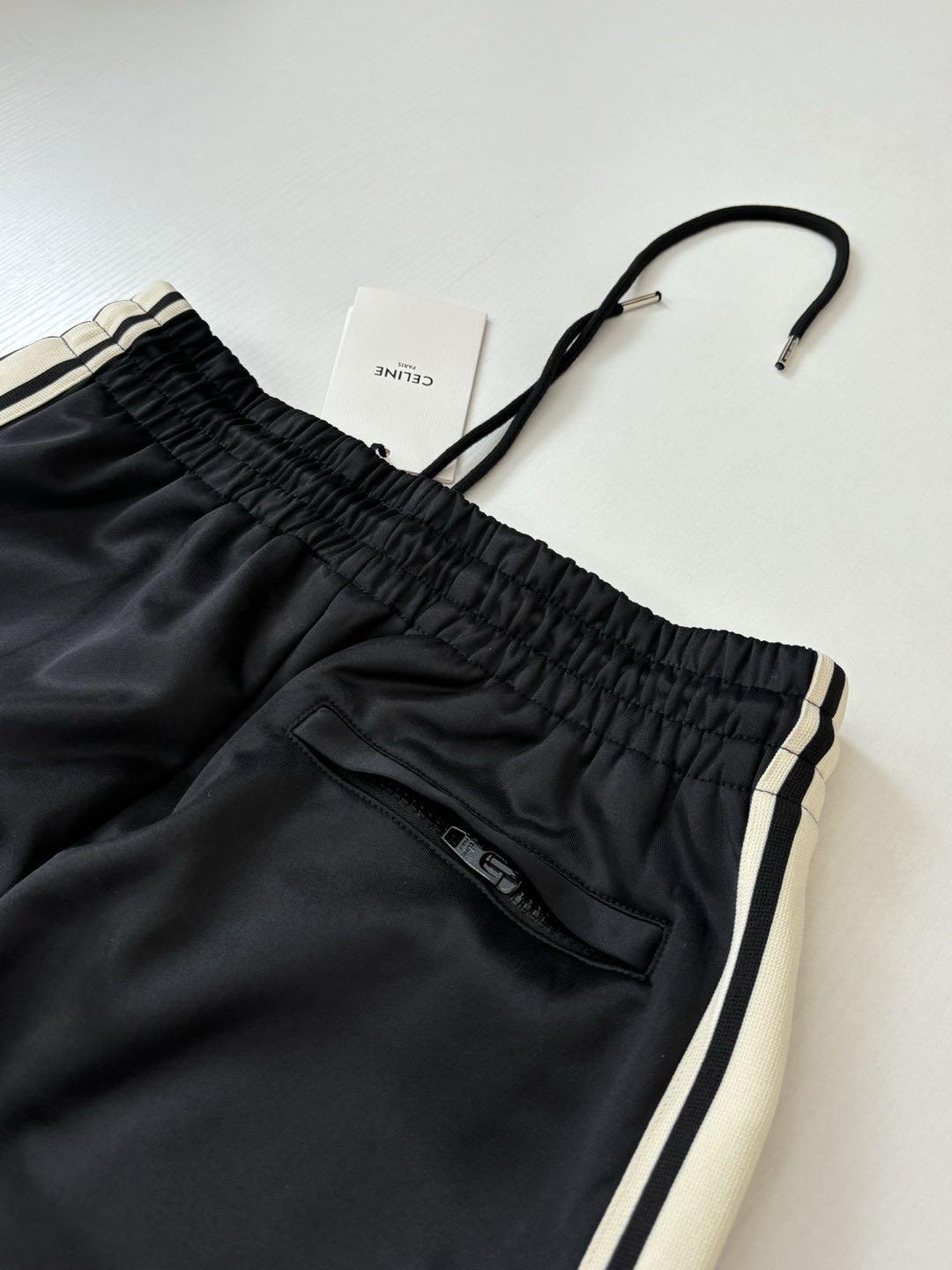 CELINE sports trousers（2Z412121O-07OW）