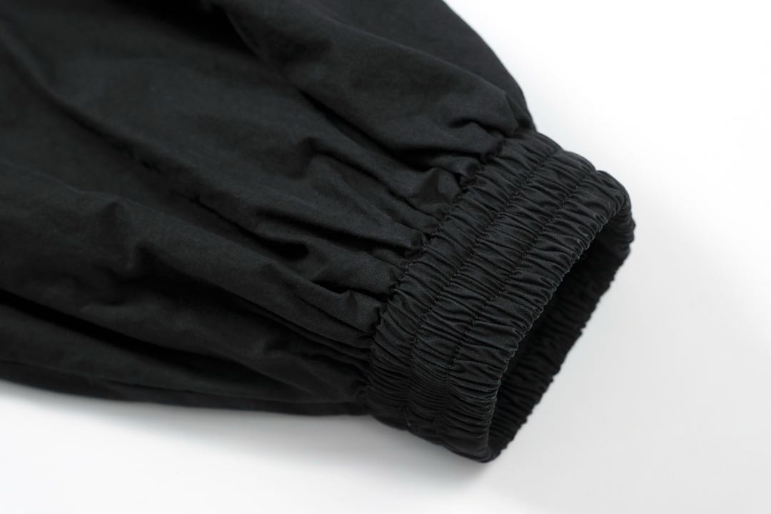 Acne Studios Printed Logo Zipper Jacket (B90791-910）