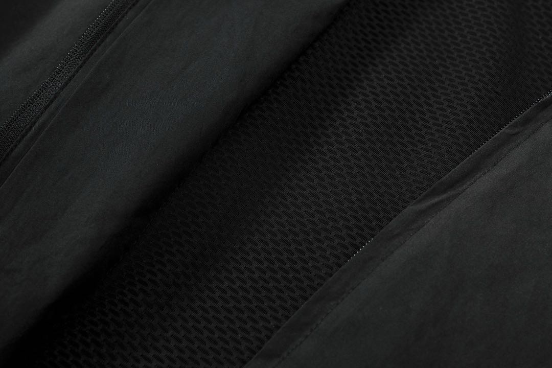 Acne Studios Printed Logo Zipper Jacket (B90791-910）