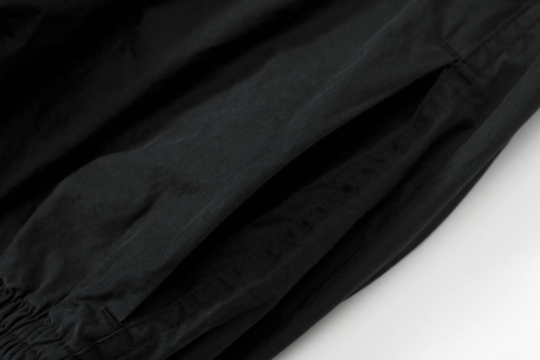 Acne Studios Printed Logo Zipper Jacket (B90791-910）