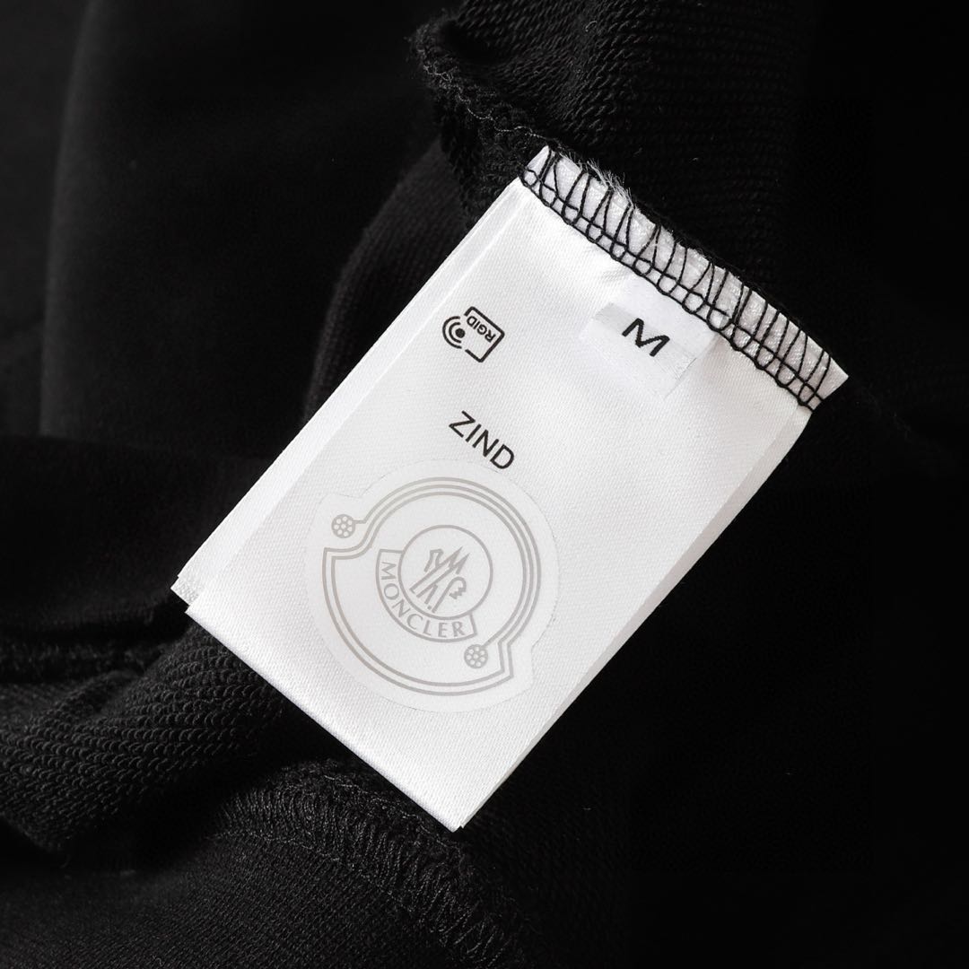 MONCLER Logo Cotton Fleece Hoodie Long Sleeve（I20938G0002689A1K999）