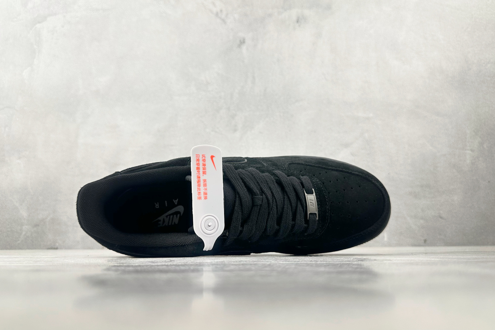 Nike Air Force 1 Low "Suede/Black Cat"（HQ1966-002）