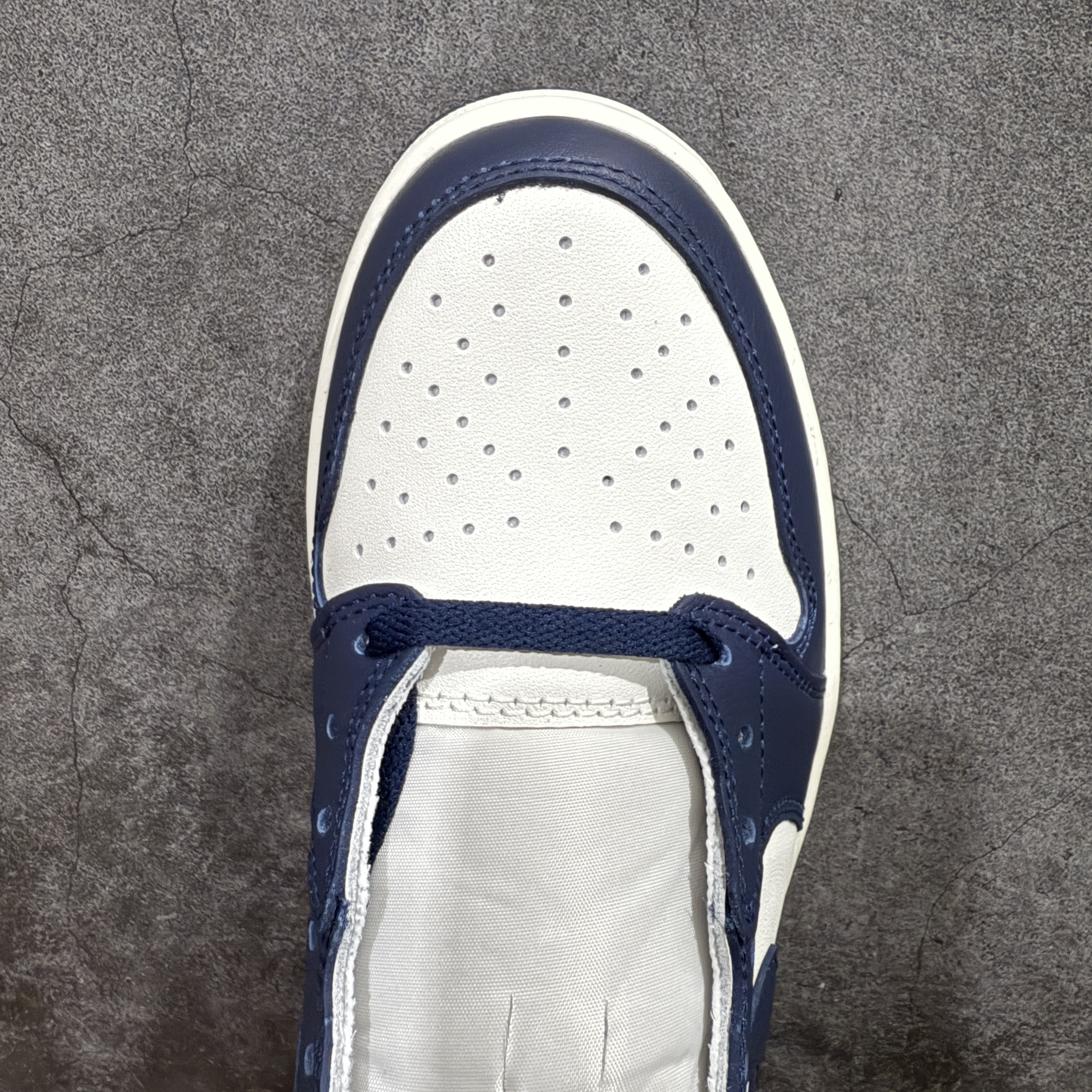 Nike Air Jordan 1 Retro Low OG "Obsidian" (CZ0790-400)