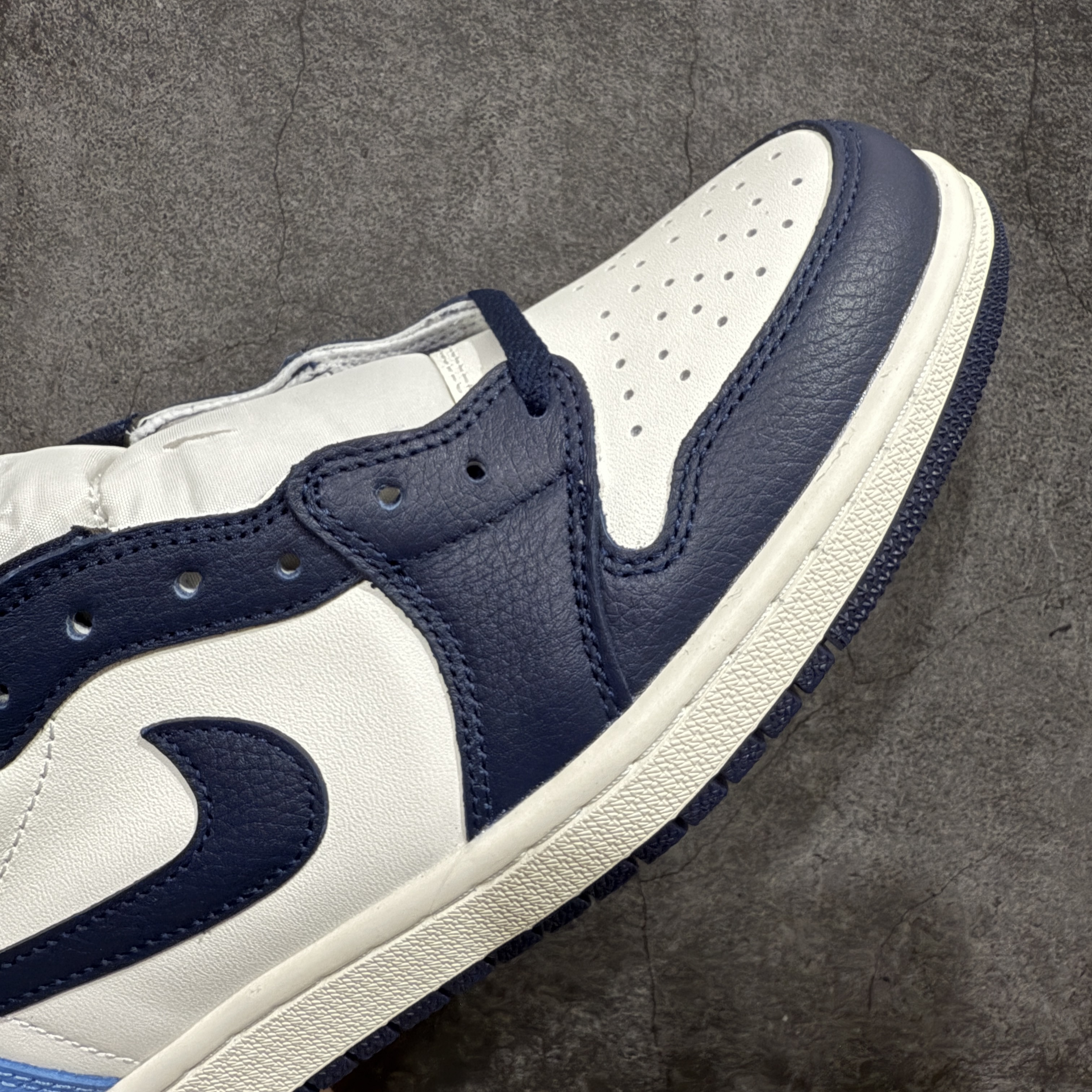 Nike Air Jordan 1 Retro Low OG "Obsidian" (CZ0790-400)