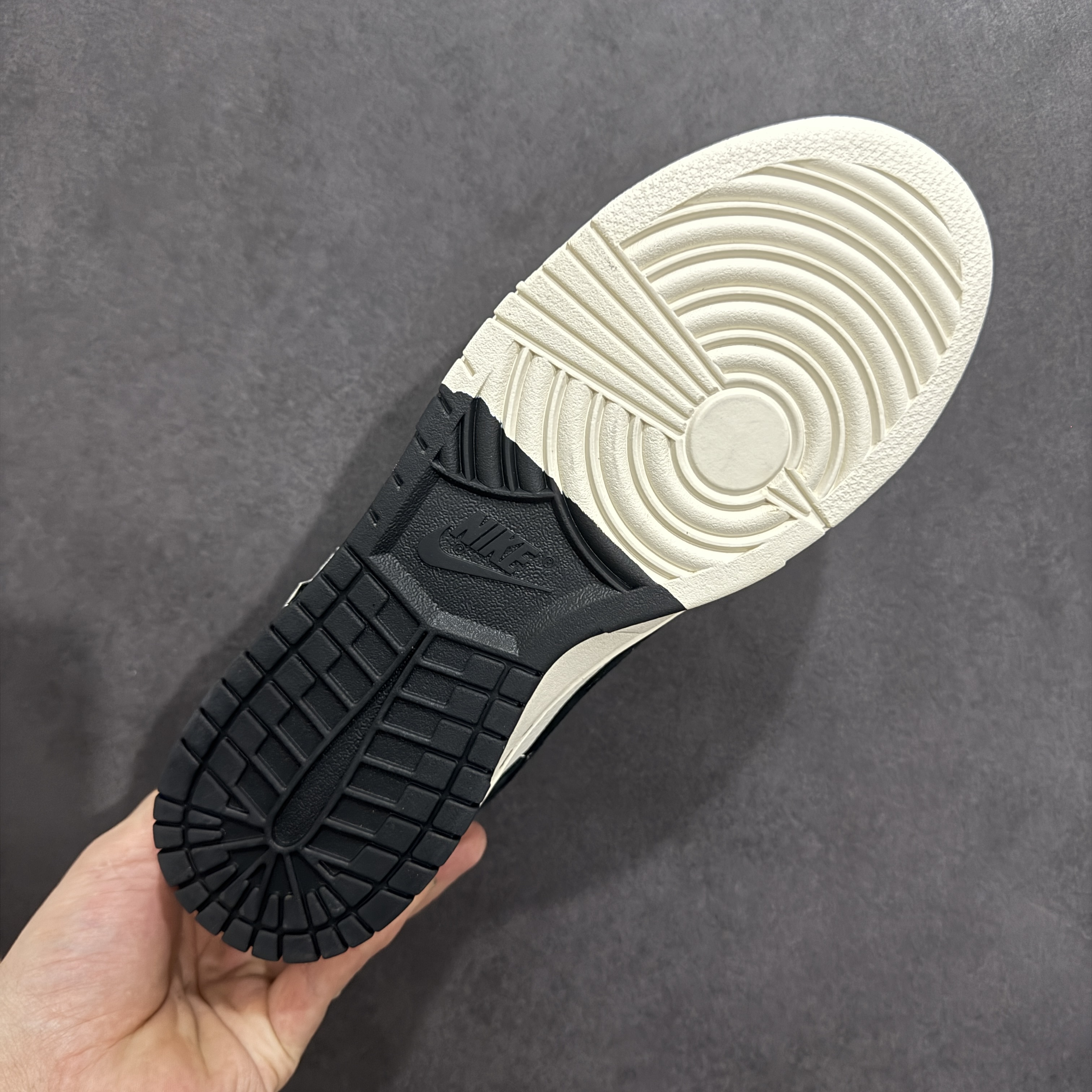 Nike SB Dunk Low x stussy (YX5066-295）