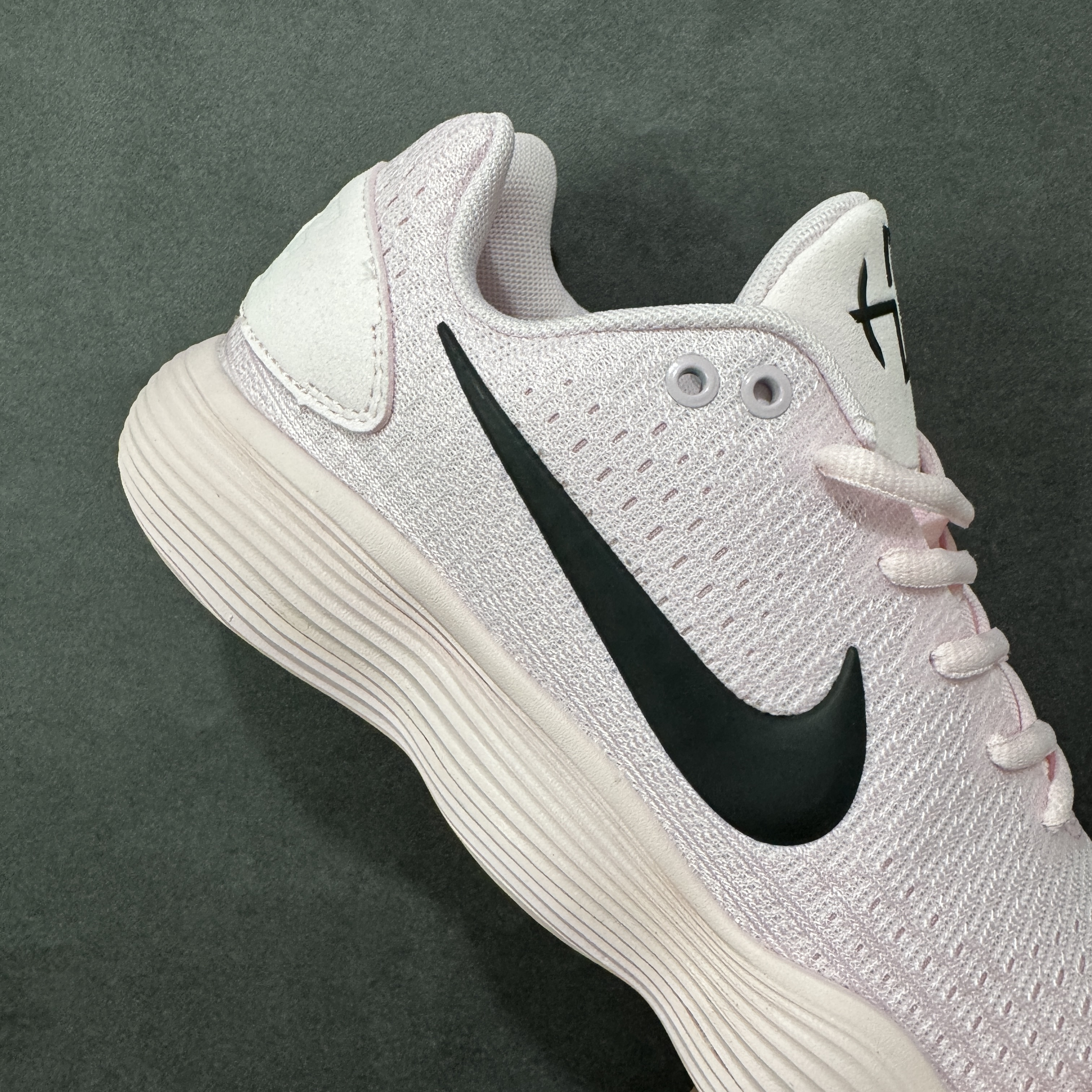 Nike Hyperdunk 2017 Low "Pink Foam/Black"（IM3368-606）