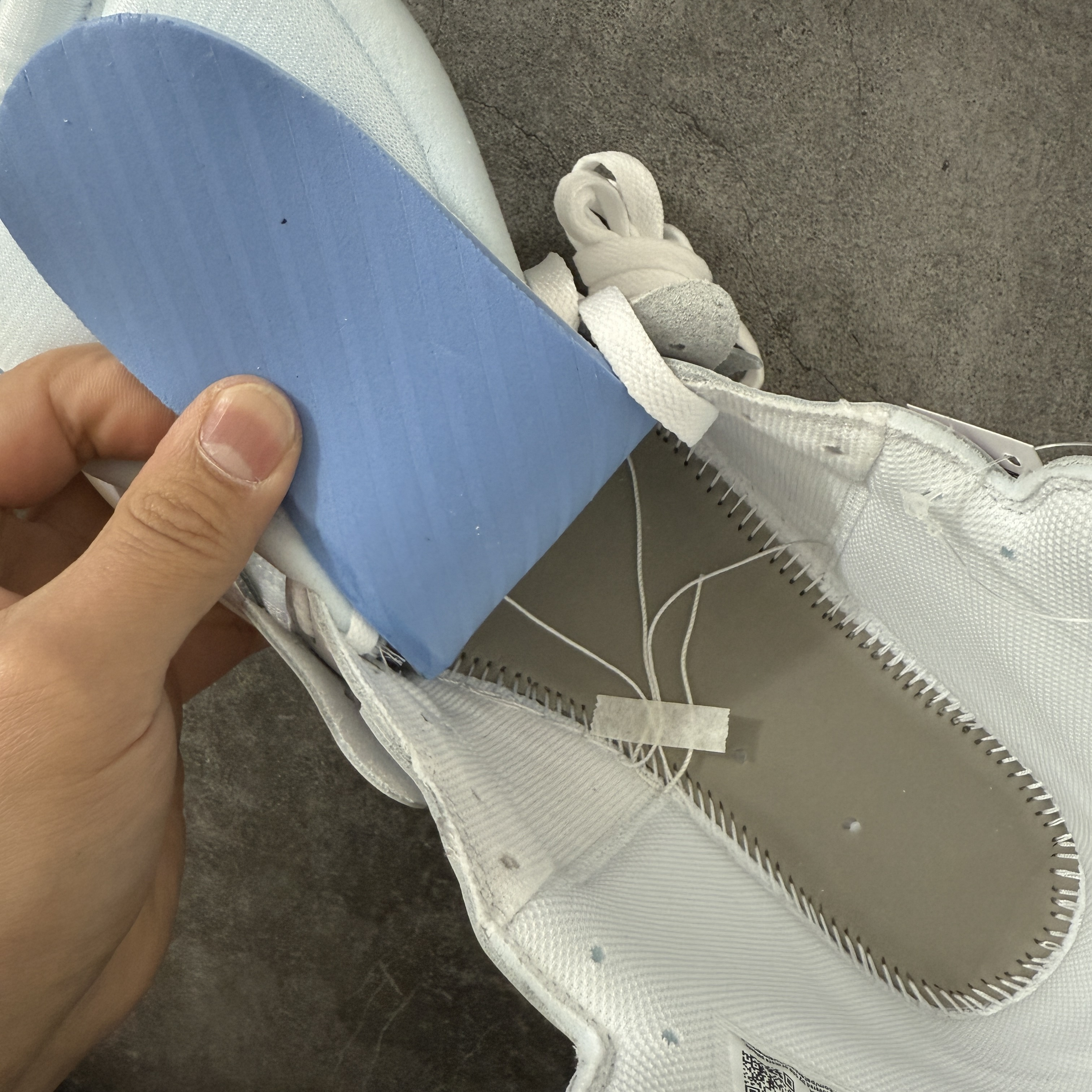 Off-White × Nike Air Jordan 1 Retro High OG "Alaska"（26ss） (AA3834-100)