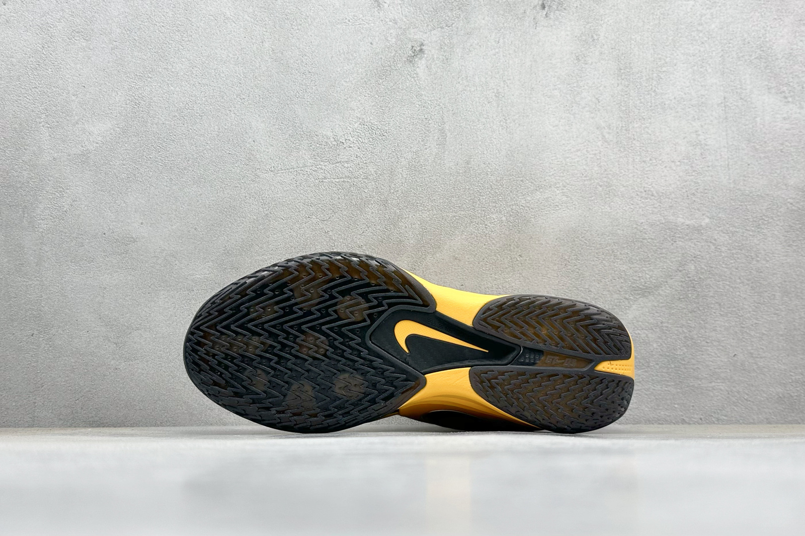 Nike Zoom GT Cut 3 Turbo "University Gold/Black"（IM3369-007）
