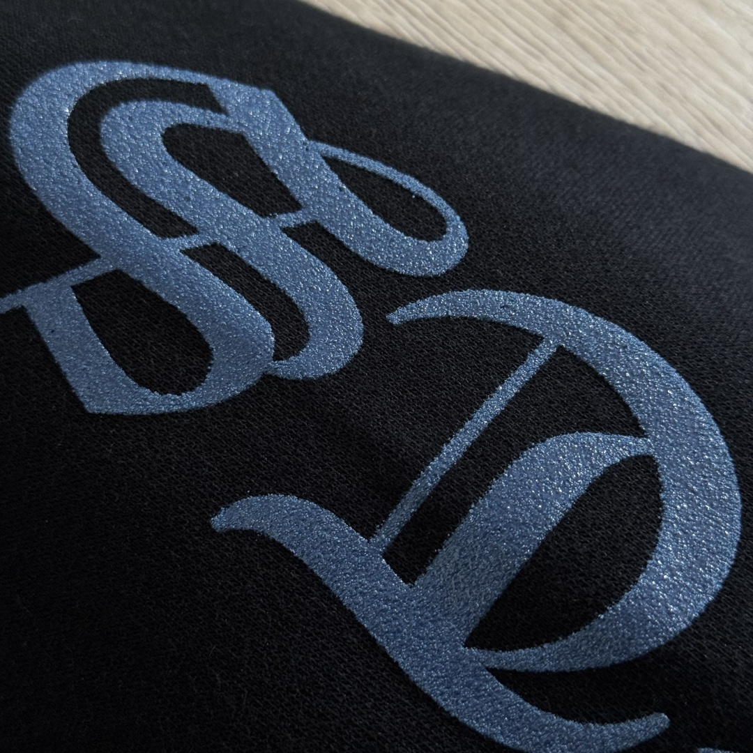 Chrome Hearts Men's Hoodie with Dagger Zipper Logo on Cuffs (CH-04533475）