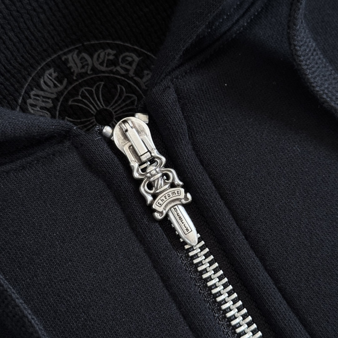 Chrome Hearts Men's Hoodie with Dagger Zipper Logo on Cuffs (CH-04533475）