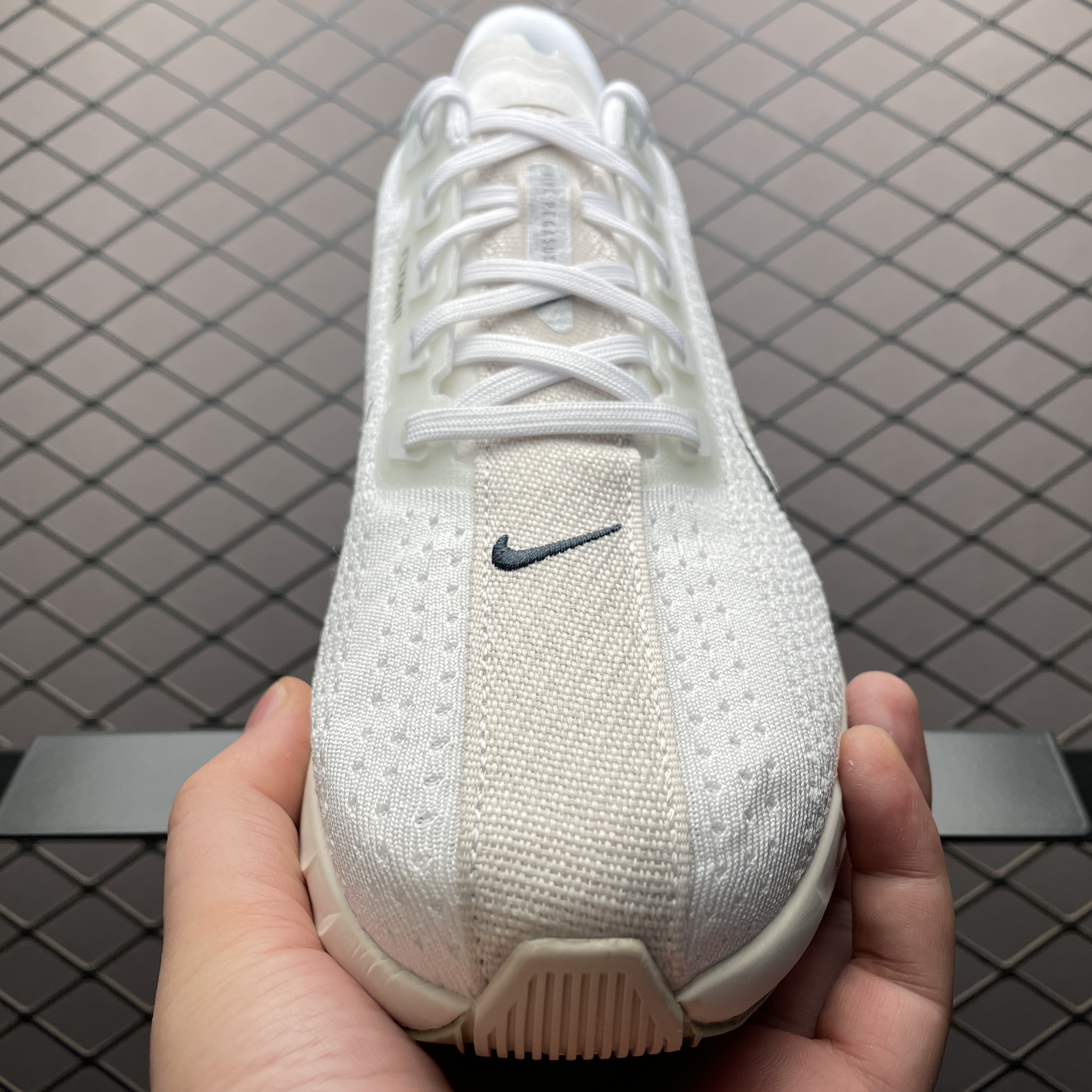 NIKE Pegasus Plus（FQ7262-100）