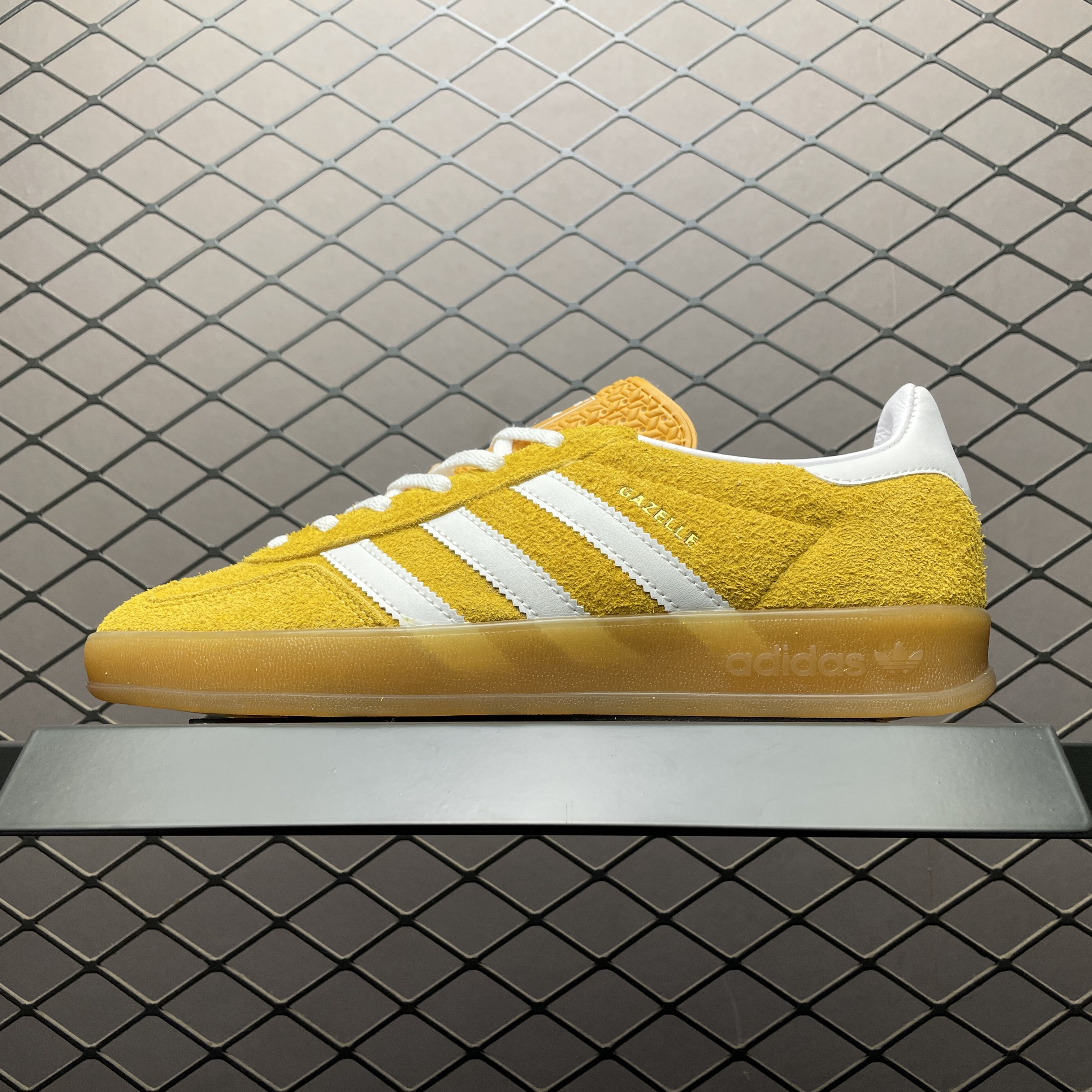 Adidas Gazelle Indoor Orange Peel White（HQ8716）