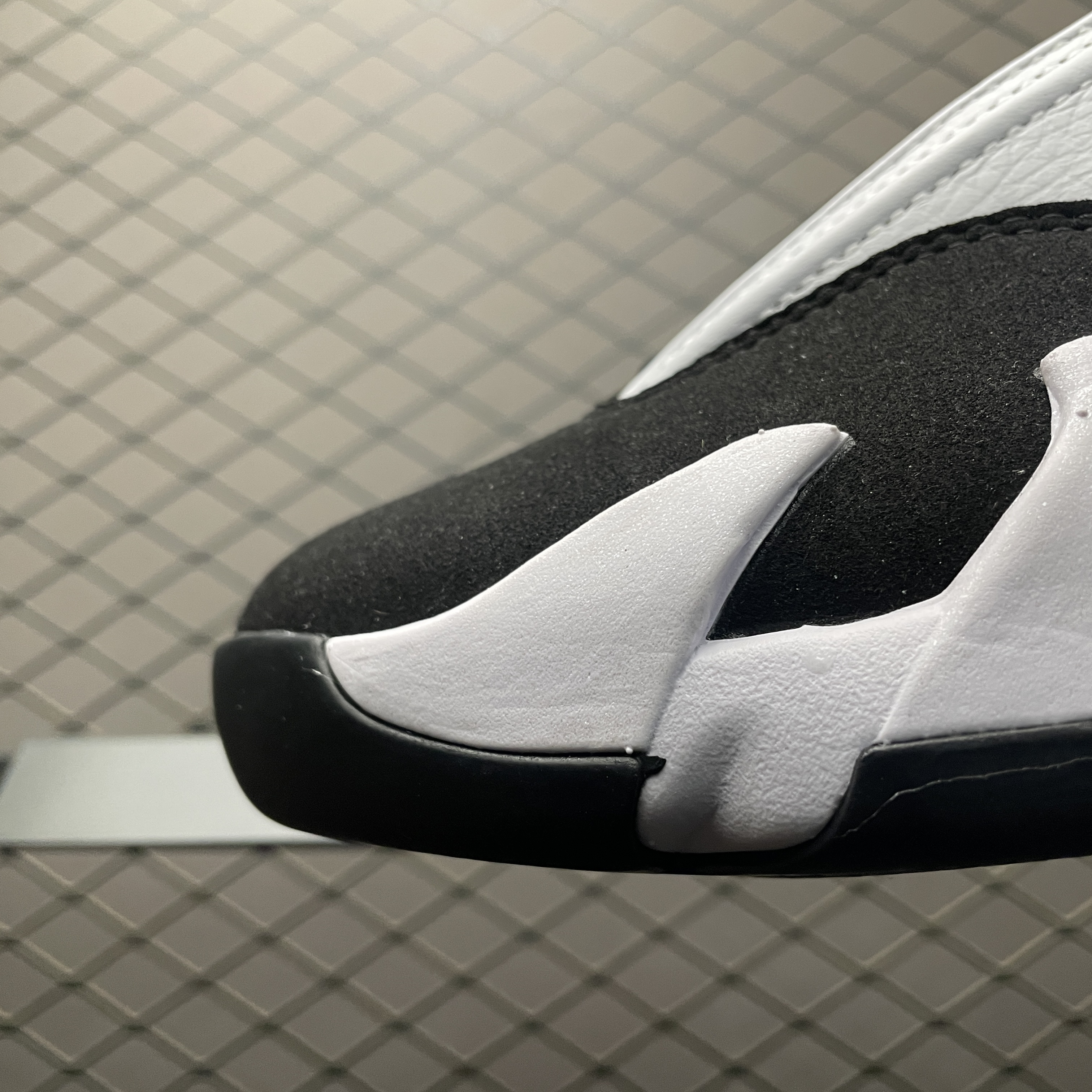 Nike Air Jordan 14 Retro "Black Toe"(487471-160)