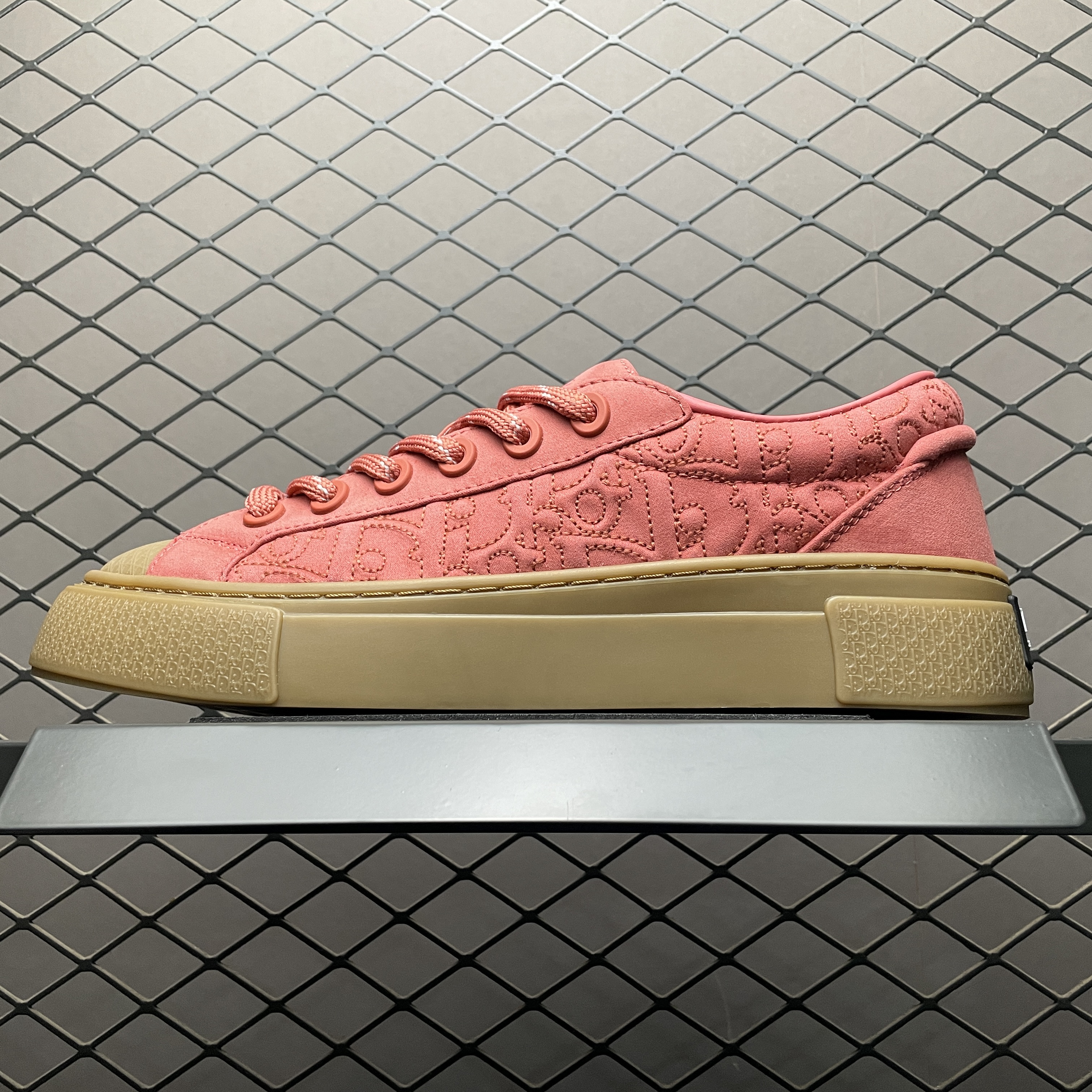 Dior x Stone Island B33 Sneaker Limited Edition Dior x Stone Island B33 Sneaker Limited Edition