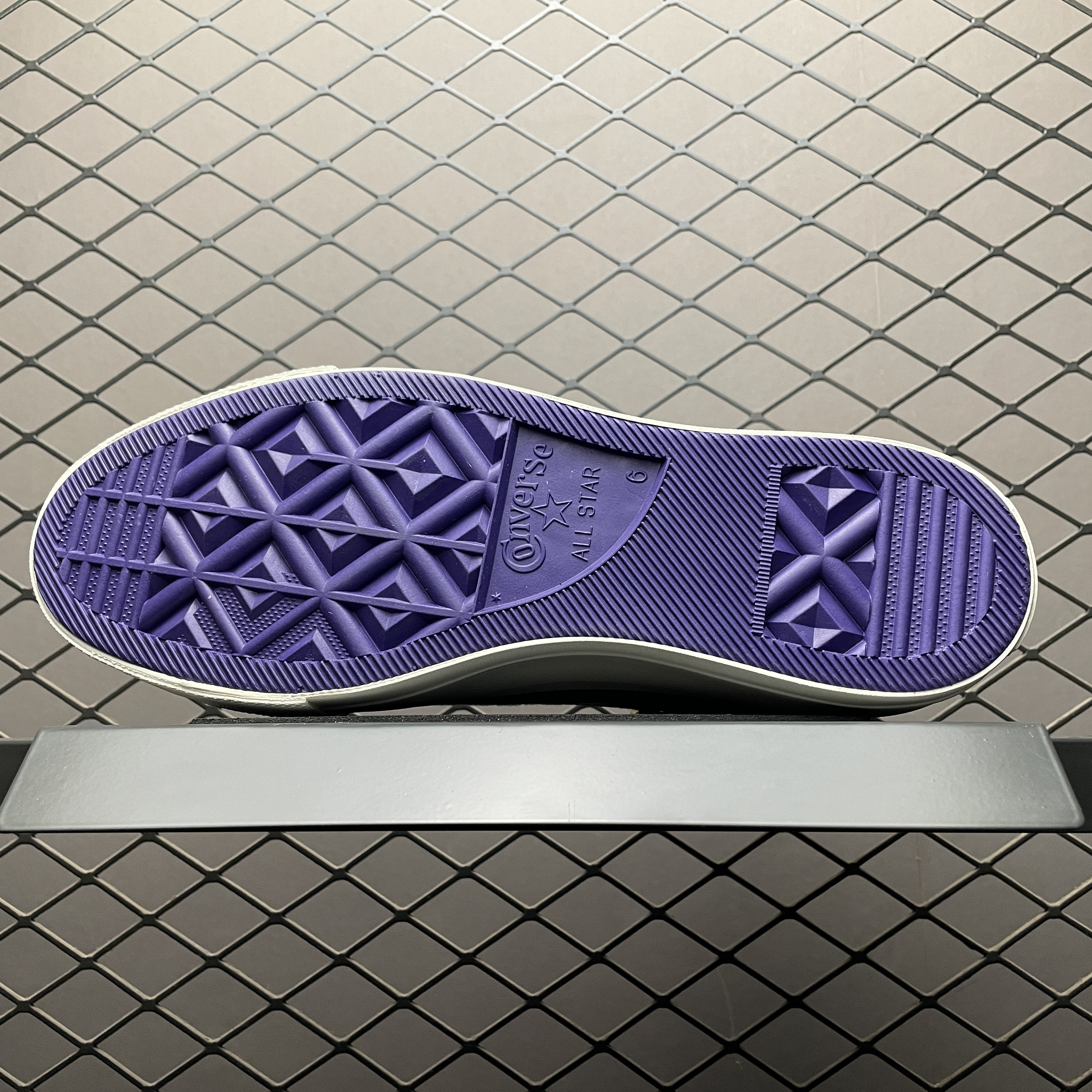 Converse Snake Year Limited Edition Sneakers（A13353C）