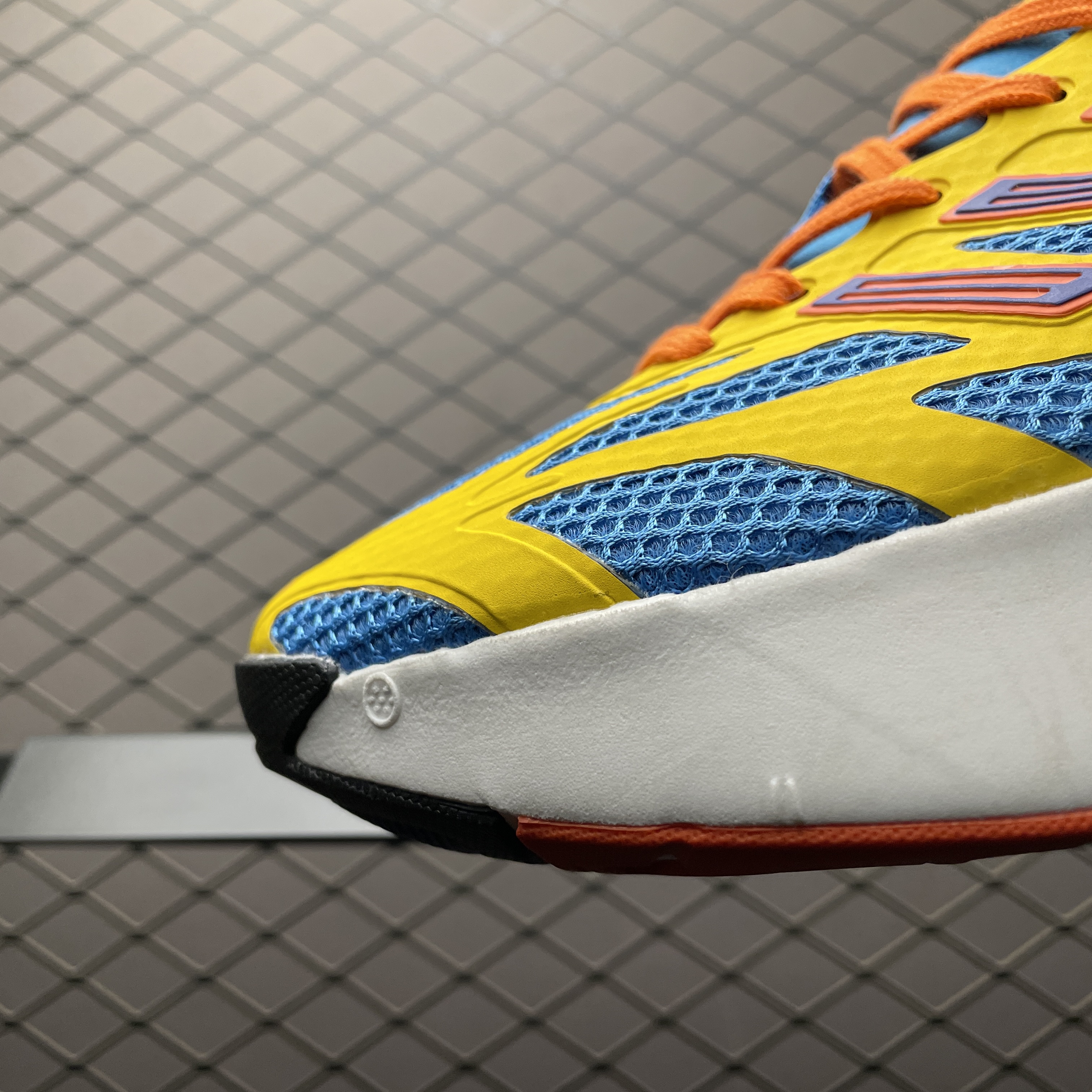 adidas Adizero Aruku "Sky Rush"（JH8074）