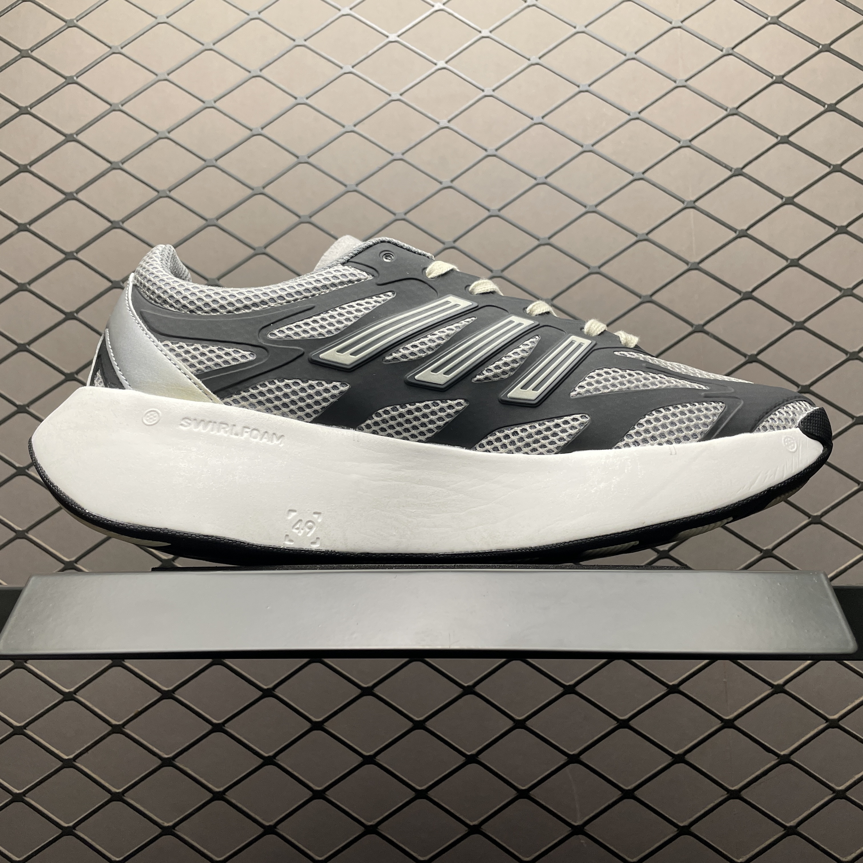 adidas Originals Adizero Aruku "Gray Two/Cream White/Gray"（JQ7391）
