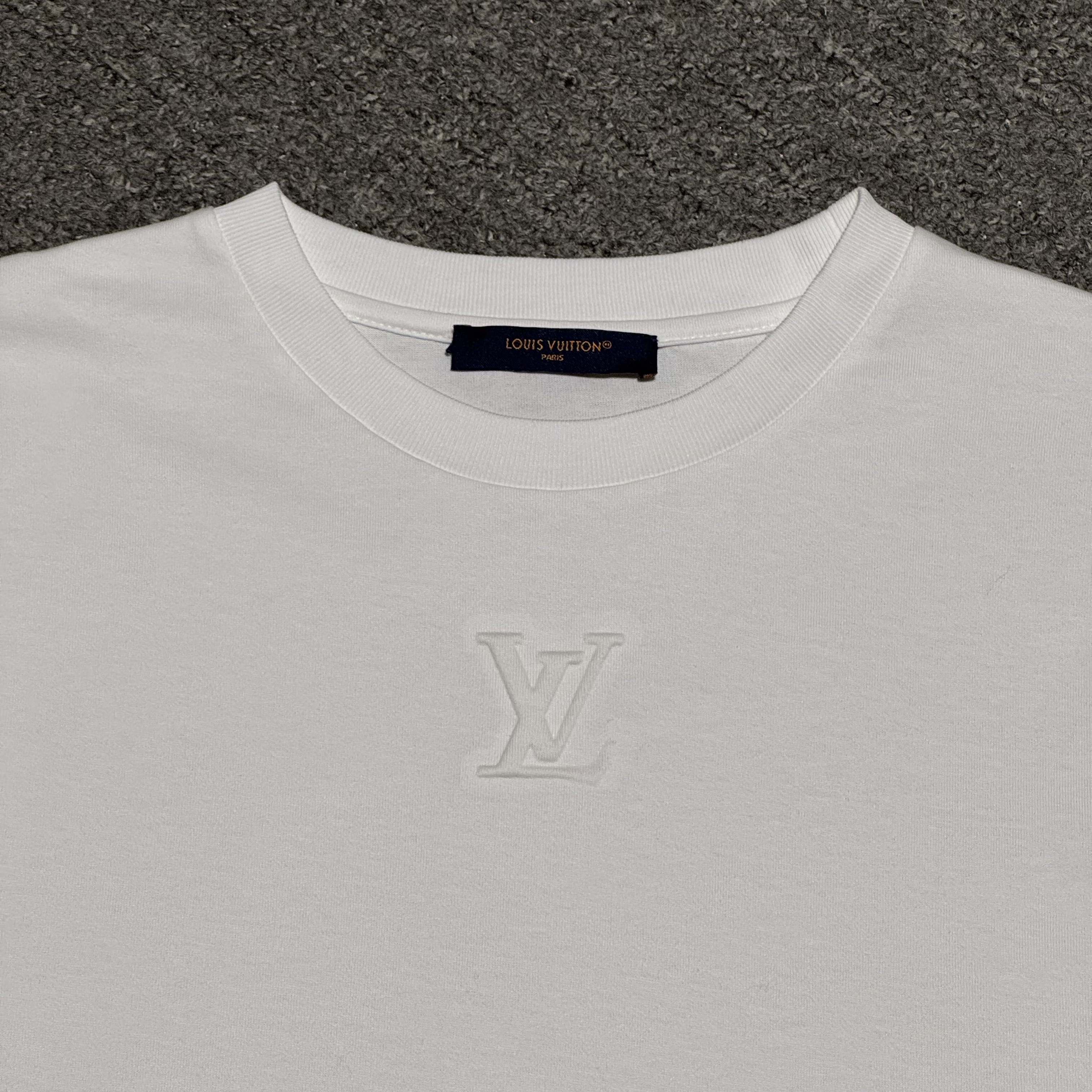 Louis Vuitton Embossed LV long sleeve T-shirt（1AGJQJ）