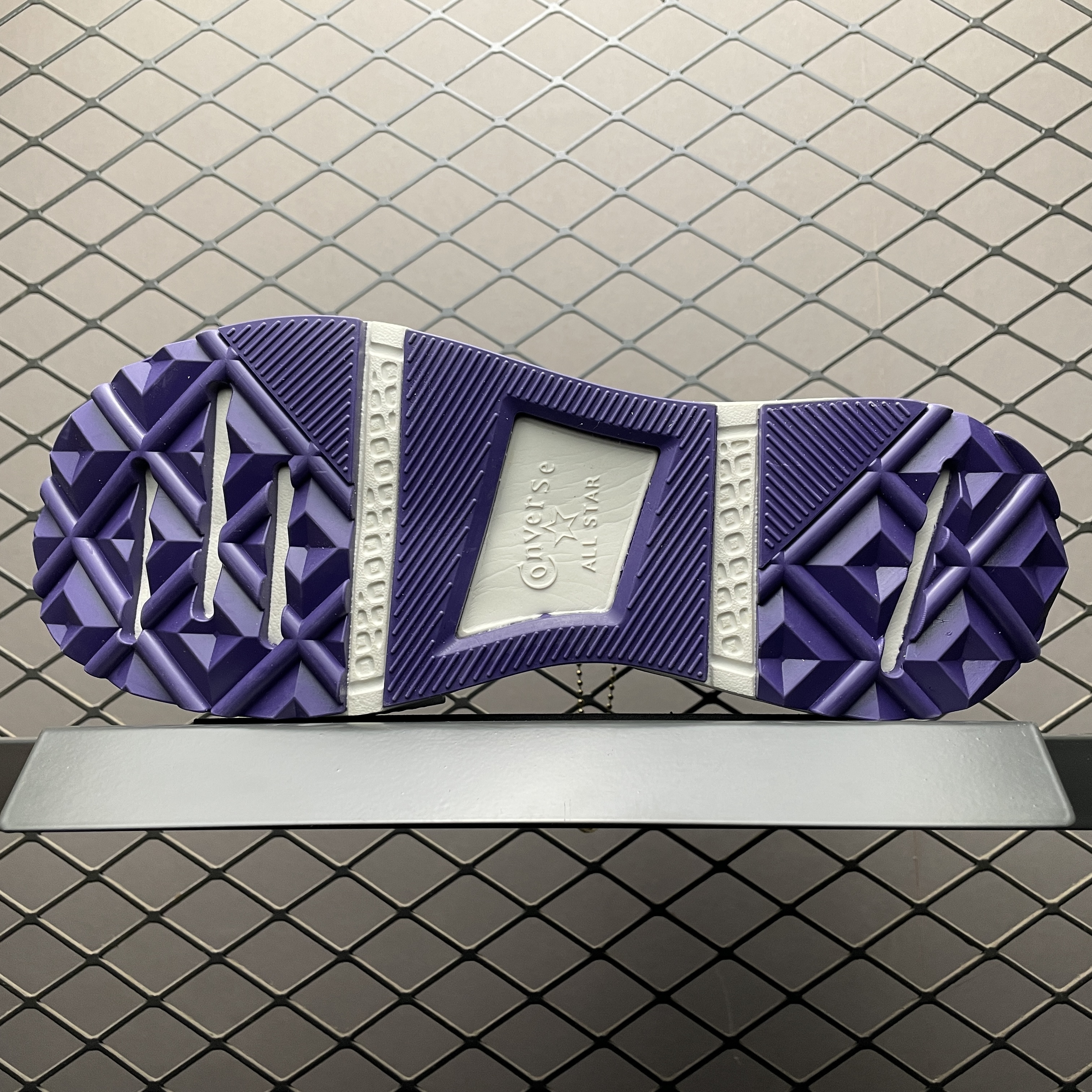 Converse Snake Year Limited Edition Sneakers（A13350C）