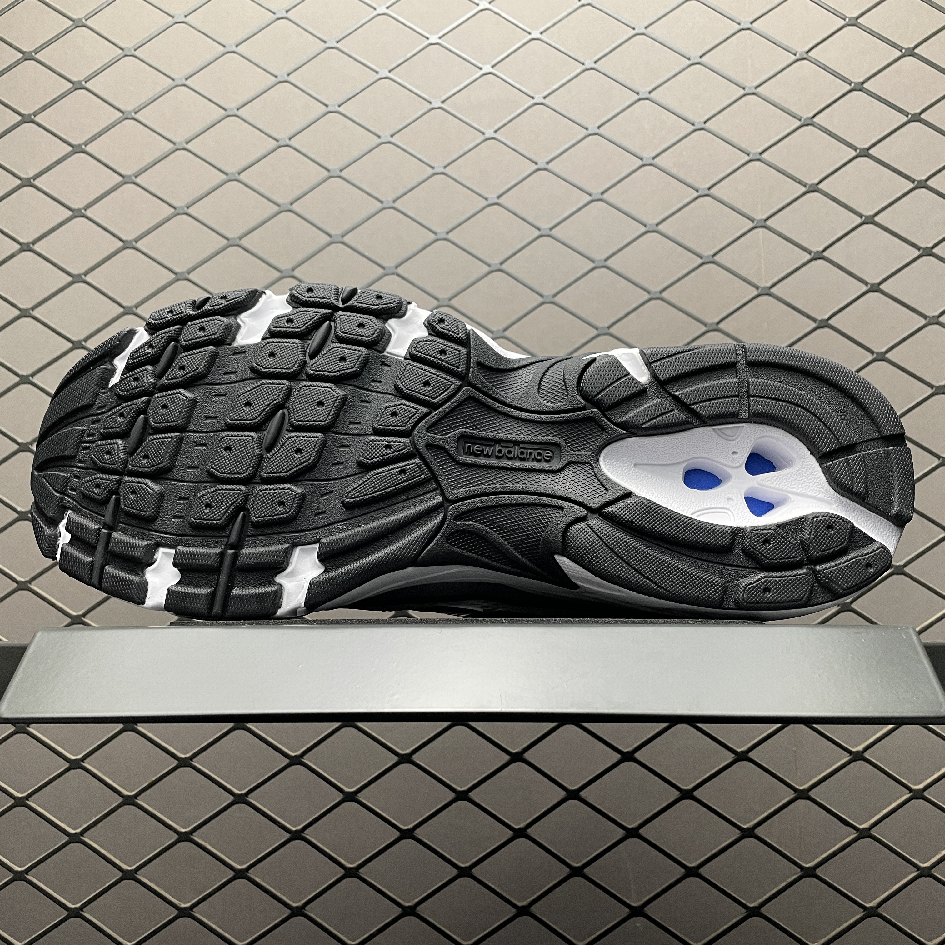 New Balance 740 "White/Navy/Blue" (U740WN2)