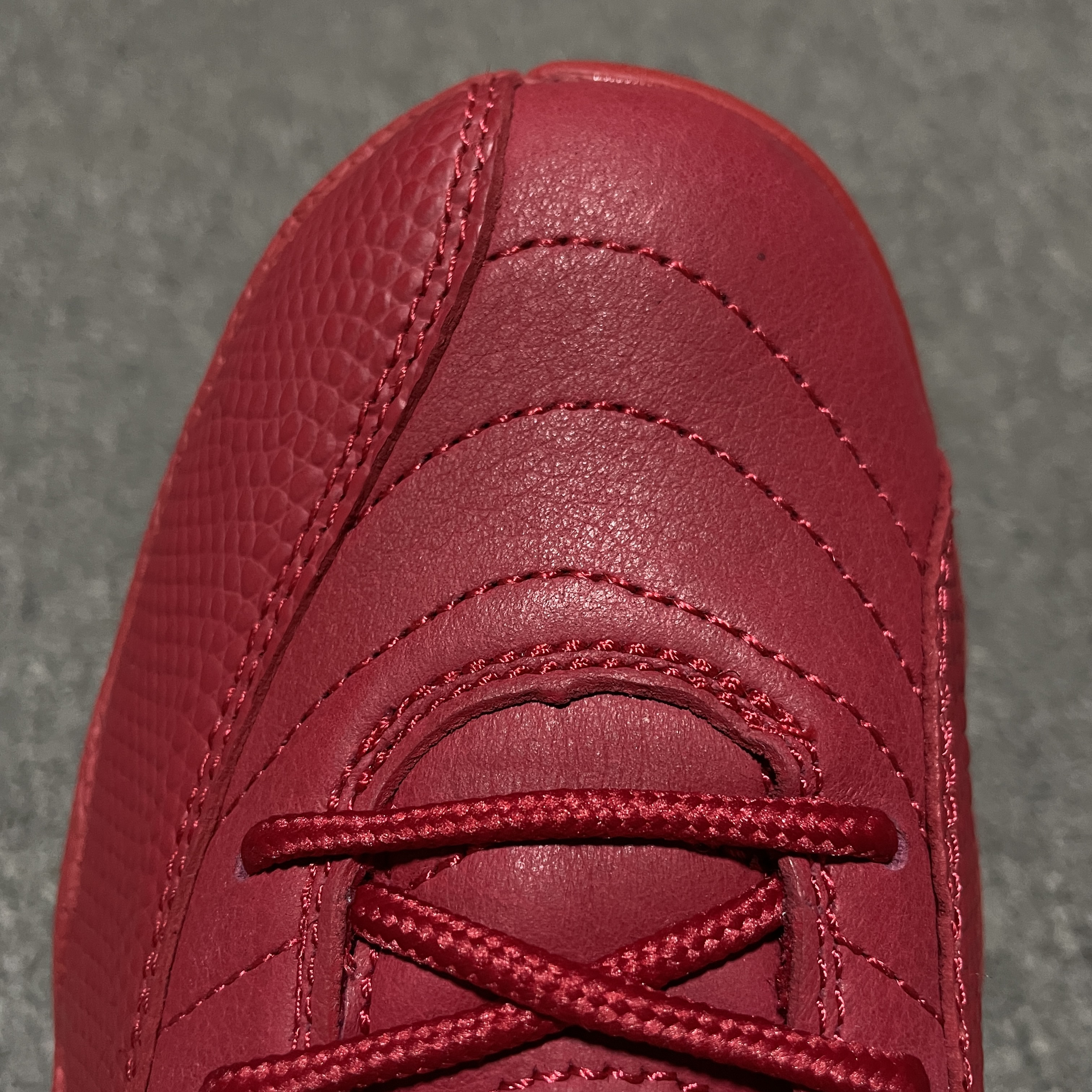 NIKE AIR JORDAN 12 RETRO "GYM RED" (2018) (130690-601)