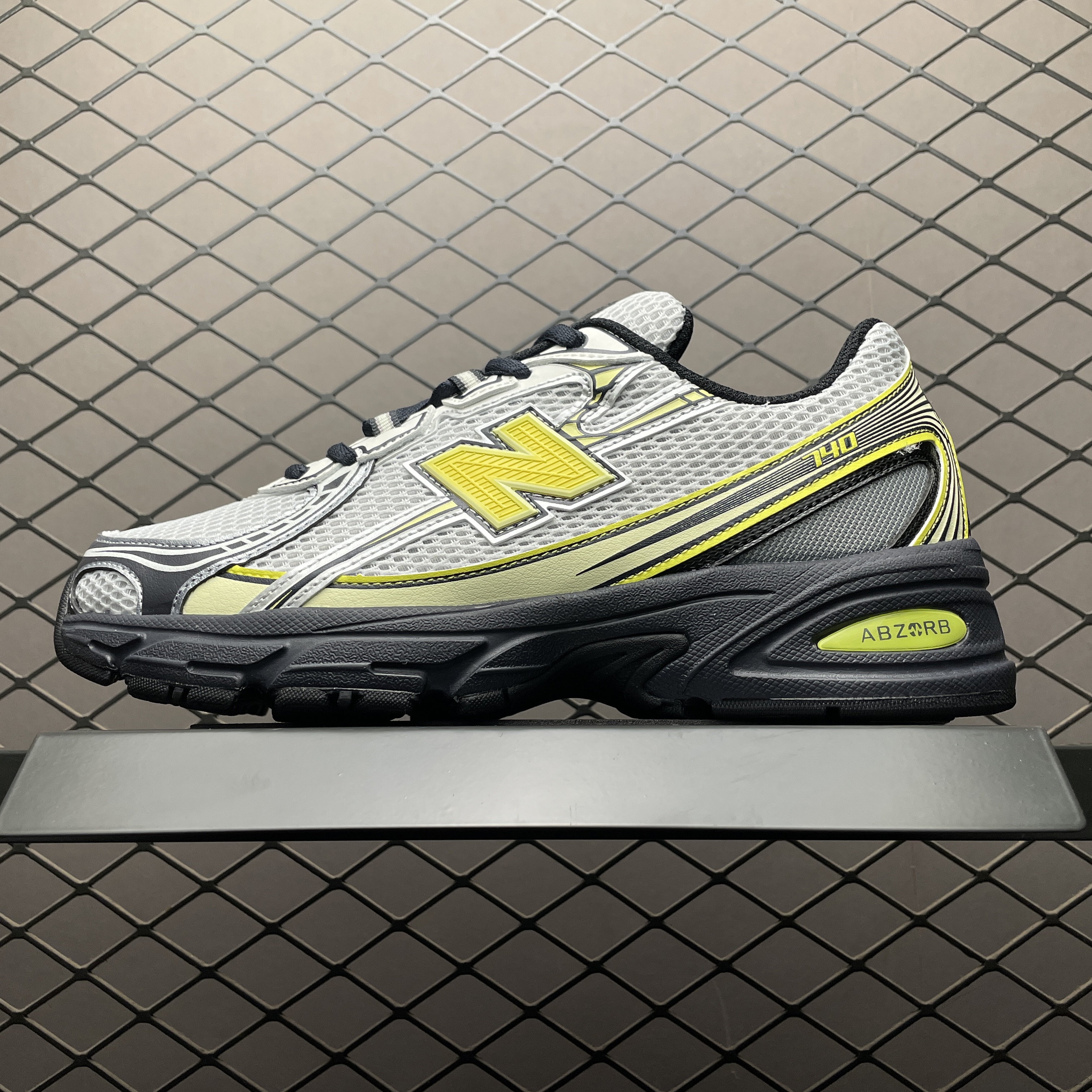 FRABOIS × New balanceのご紹介 | FRAPBOIS