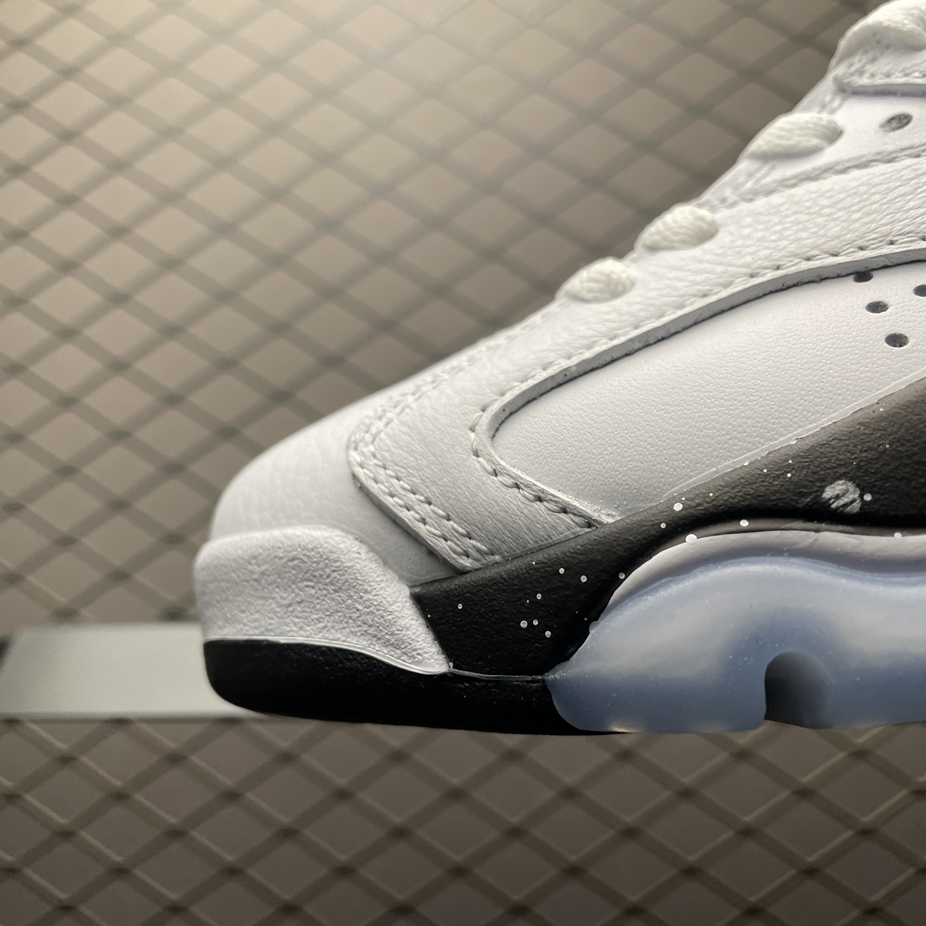 Nike air Jordan 6 Retro Reverse Oreo（ CT8529-112）