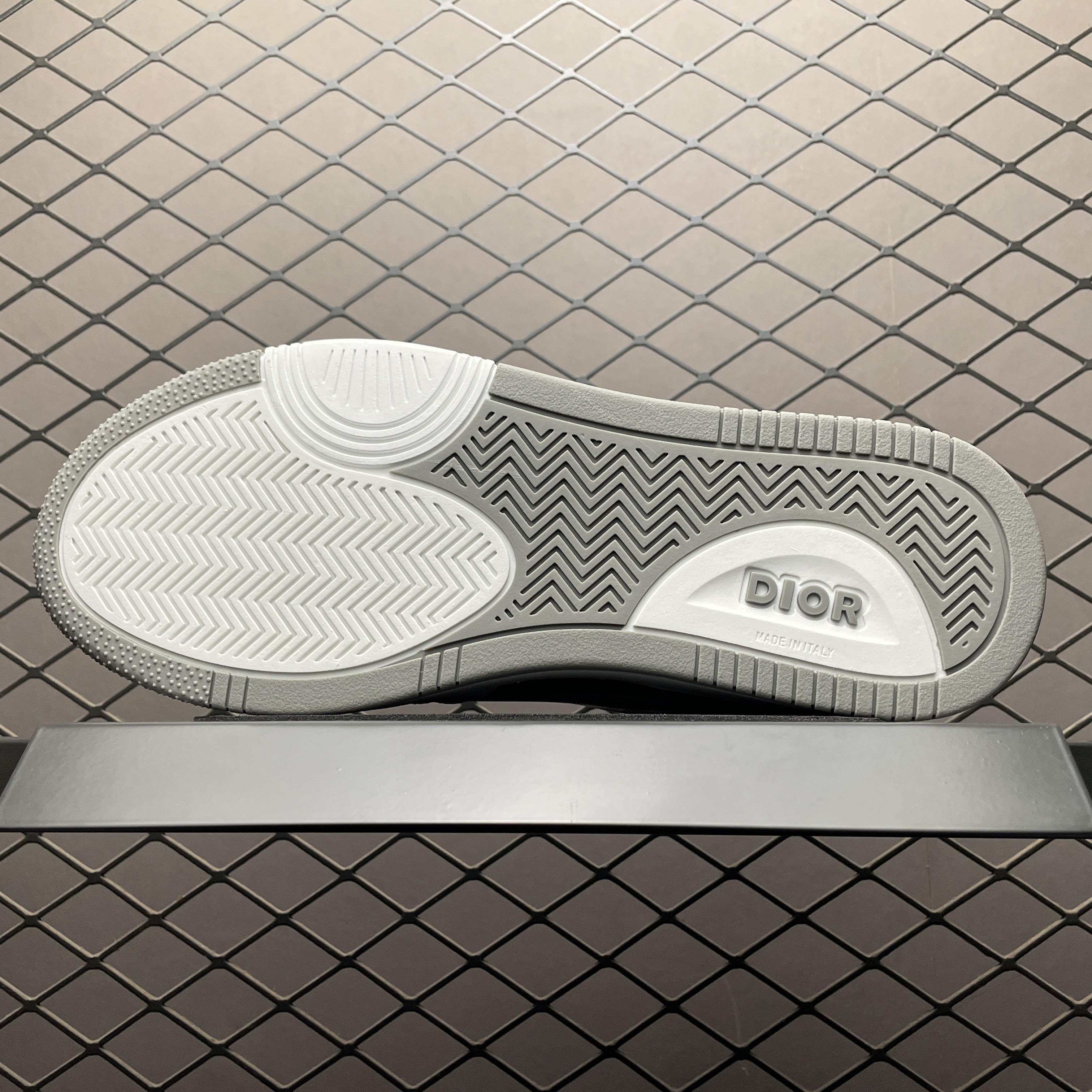 Dior Tears B27 Low-Top Sneaker（3SN272ZWZ_H580）