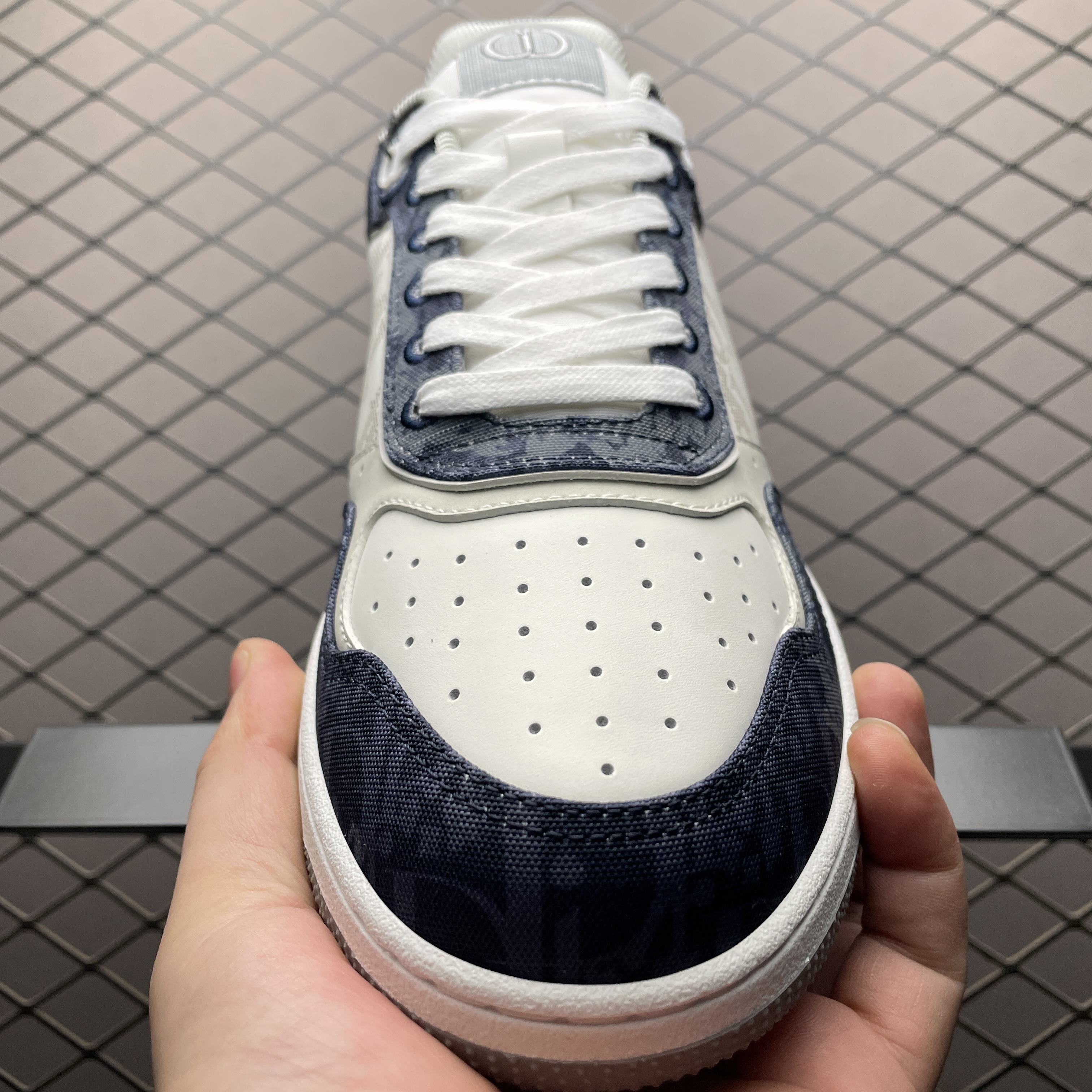 Dior Tears B27 Low-Top Sneaker（3SN272ZWZ_H580）