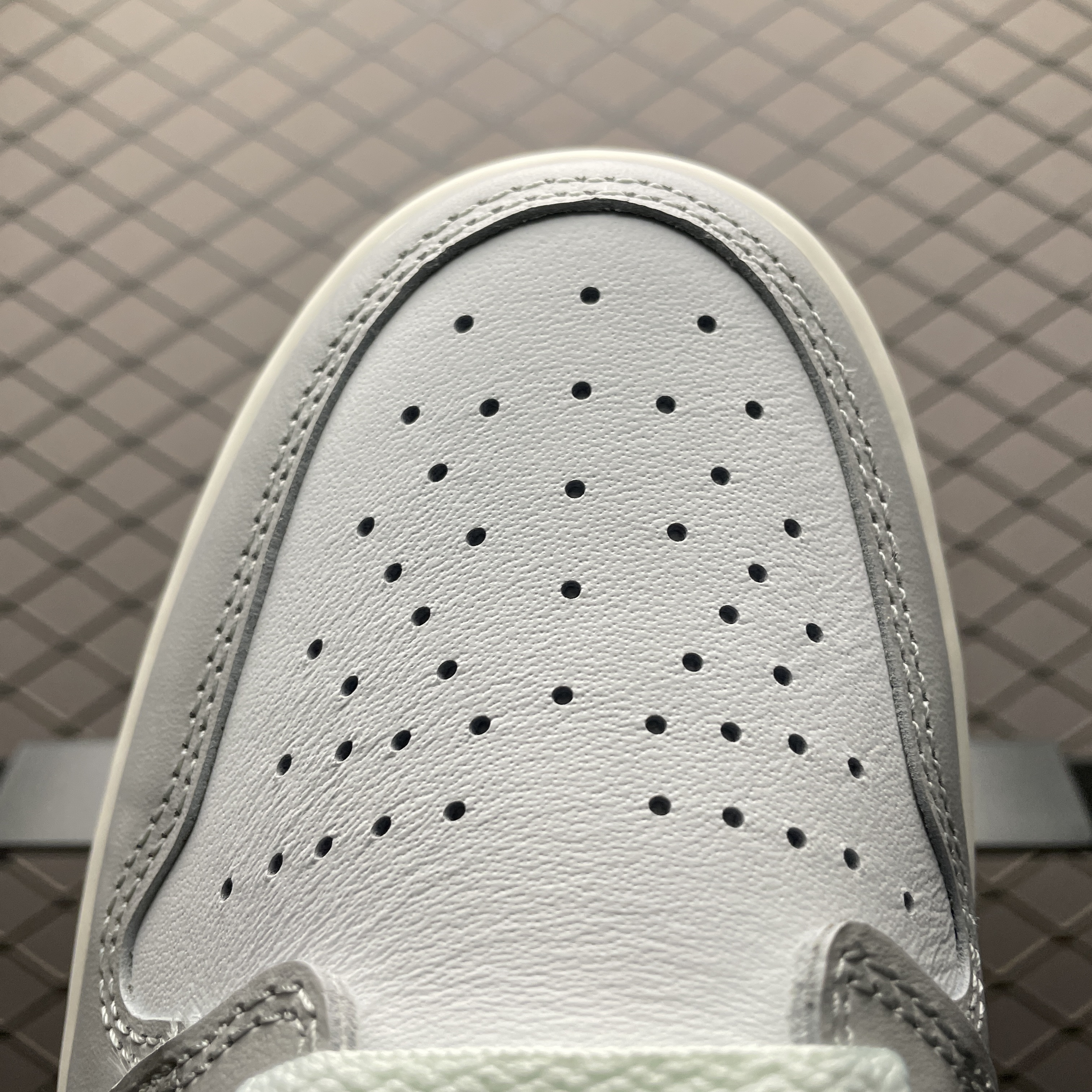 Nike Air Jordan 1 Retro Low OG "Lunar New Year"（HF3144-100）