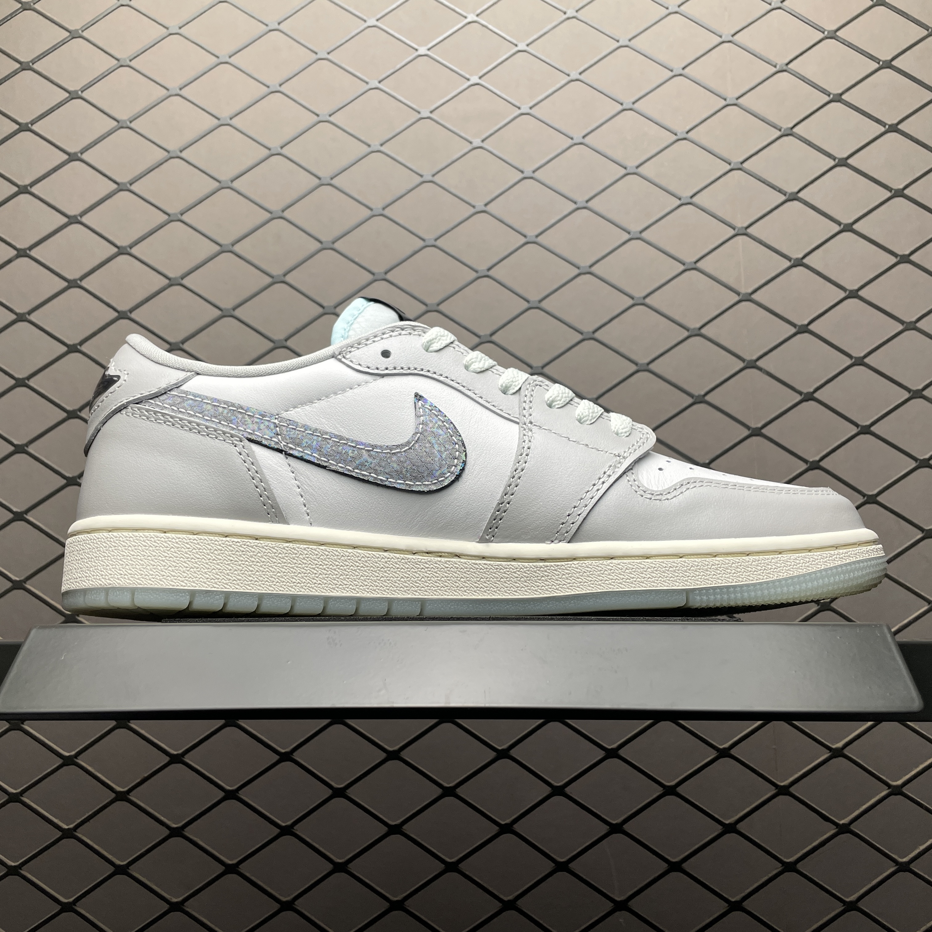 Nike Air Jordan 1 Retro Low OG "Lunar New Year"（HF3144-100）