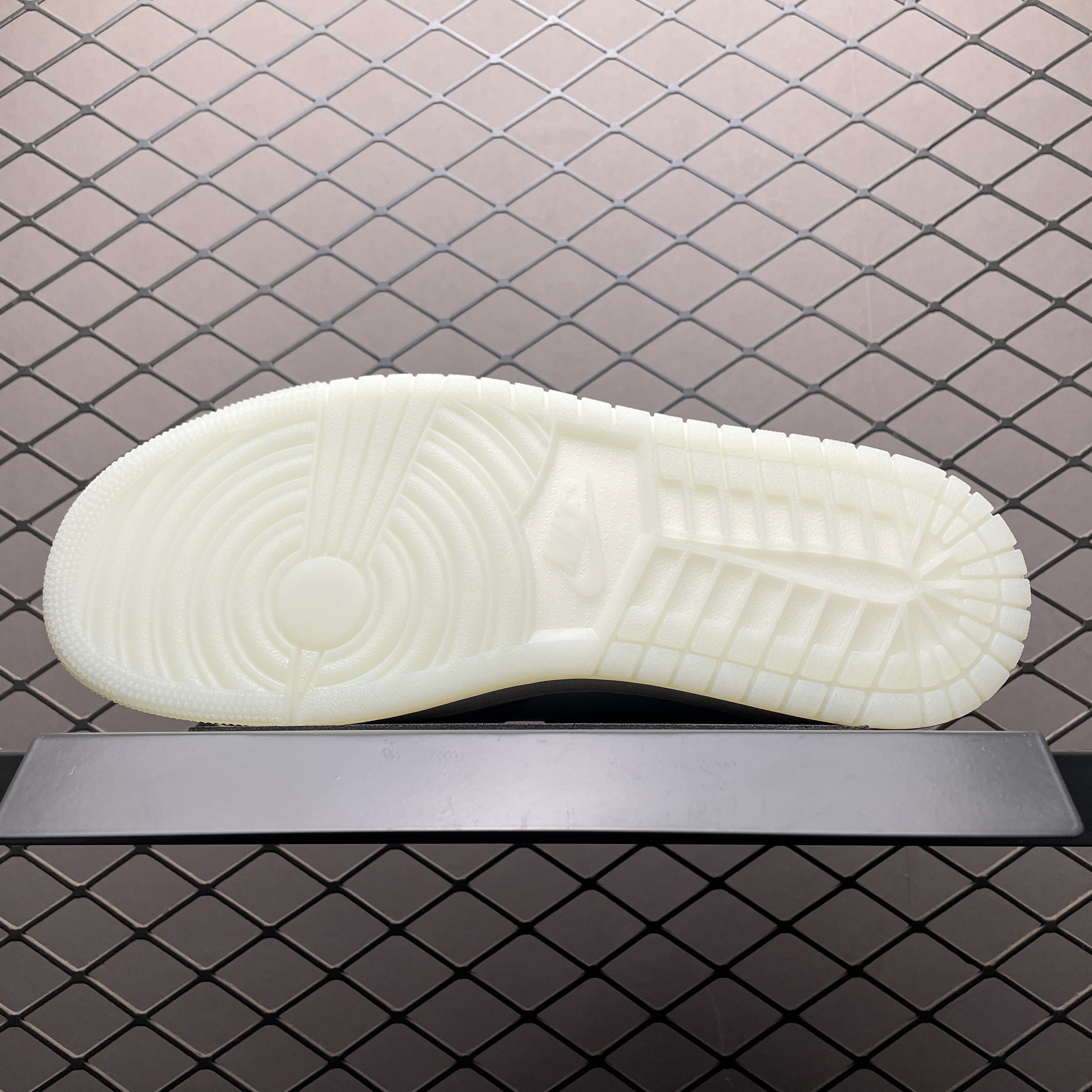 Nike Air Jordan 1 Retro Low OG "Lunar New Year"（HF3144-100）