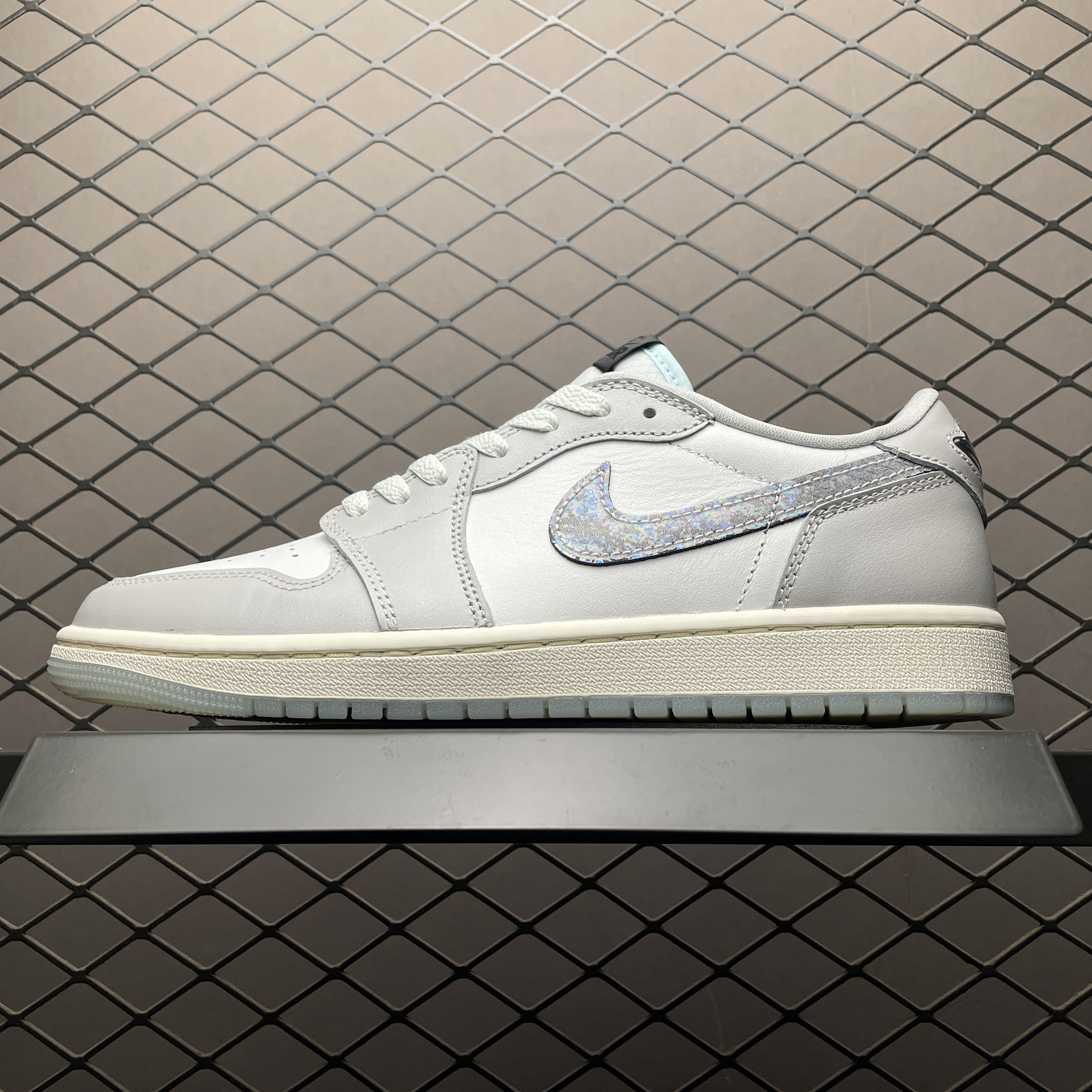 Nike Air Jordan 1 Retro Low OG "Lunar New Year"（HF3144-100）