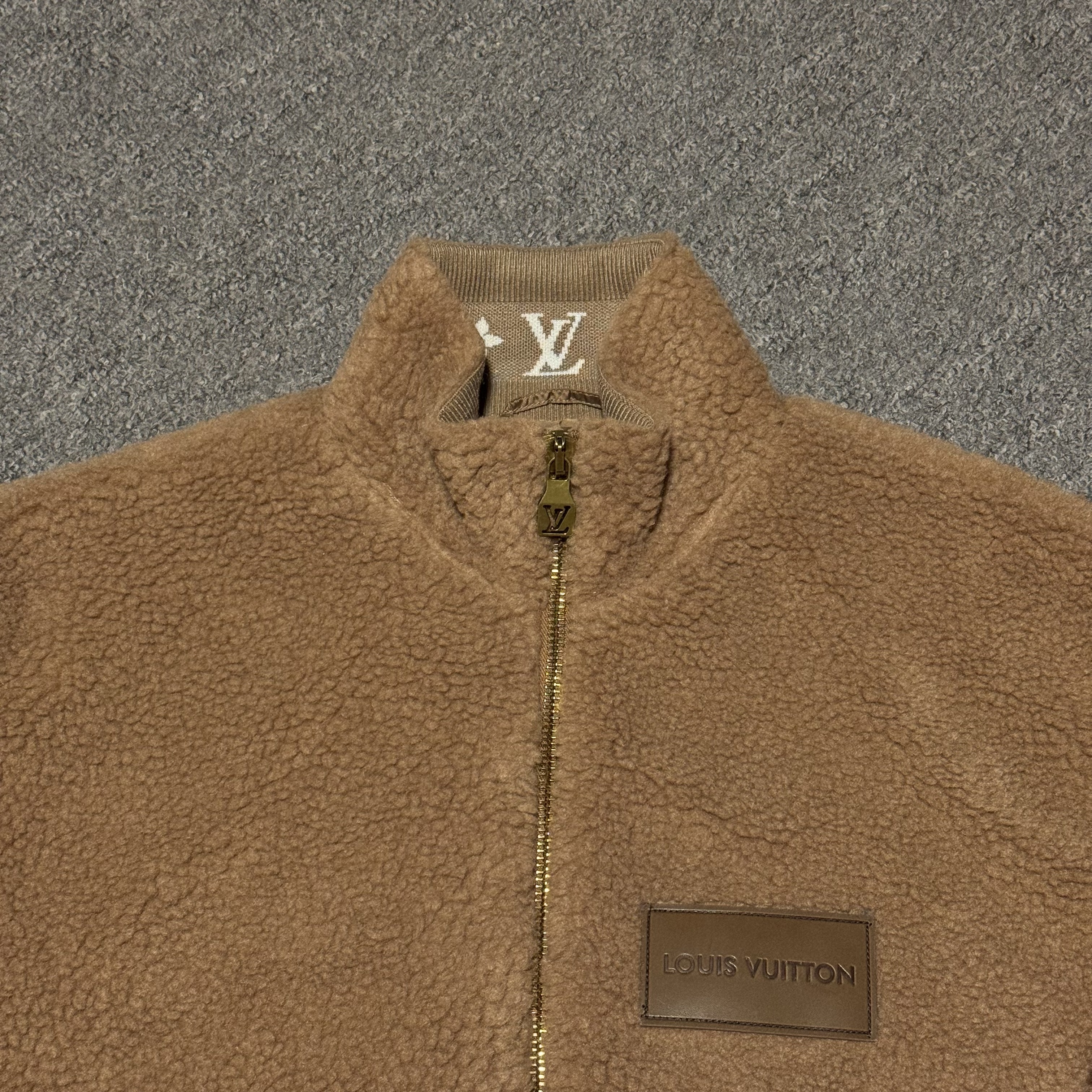 Louis Vuitton Leather patch fleece blouson（1AFXTM）