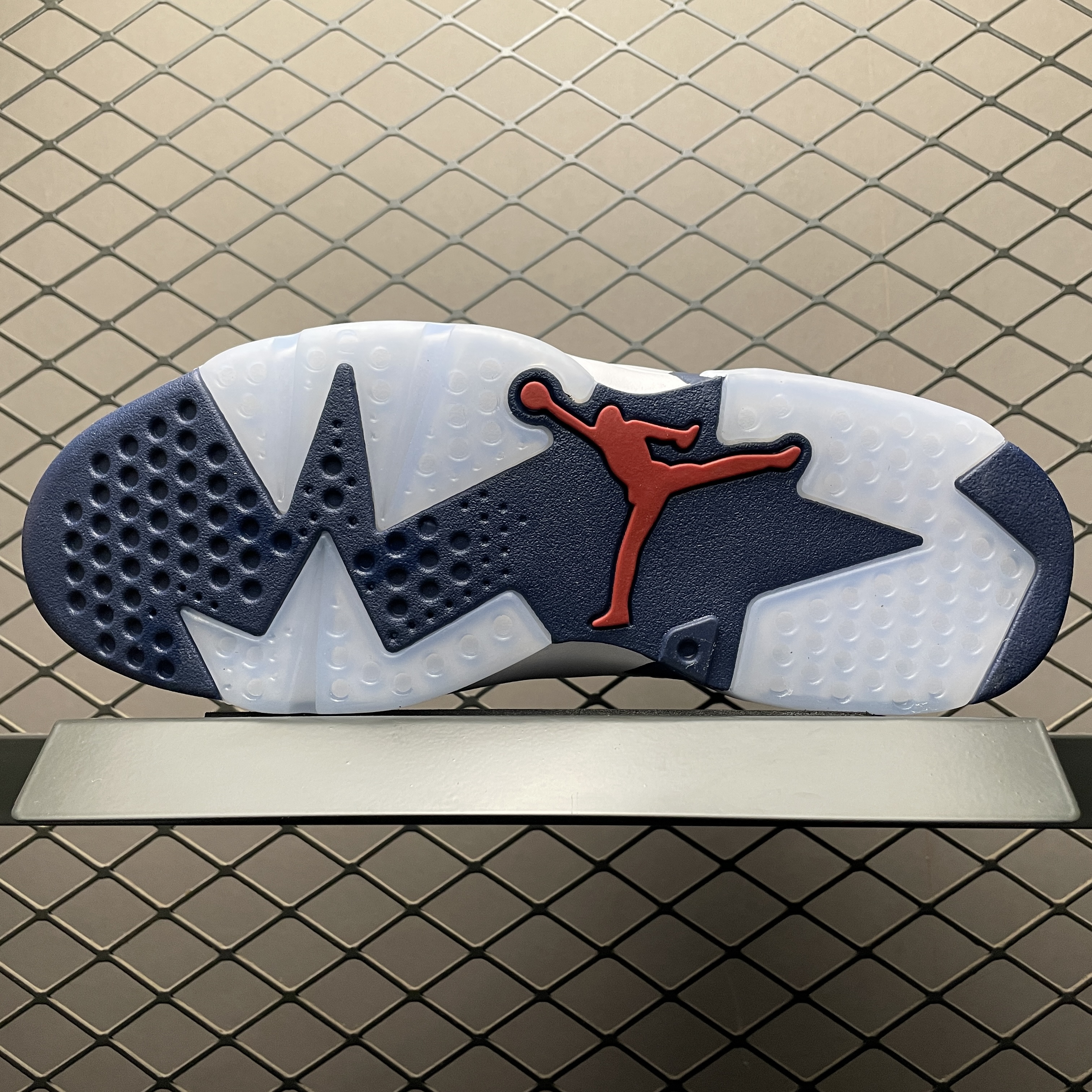 Nike Air Jordan 6 Retro "White and Midnight Navy"(CT8529-164)