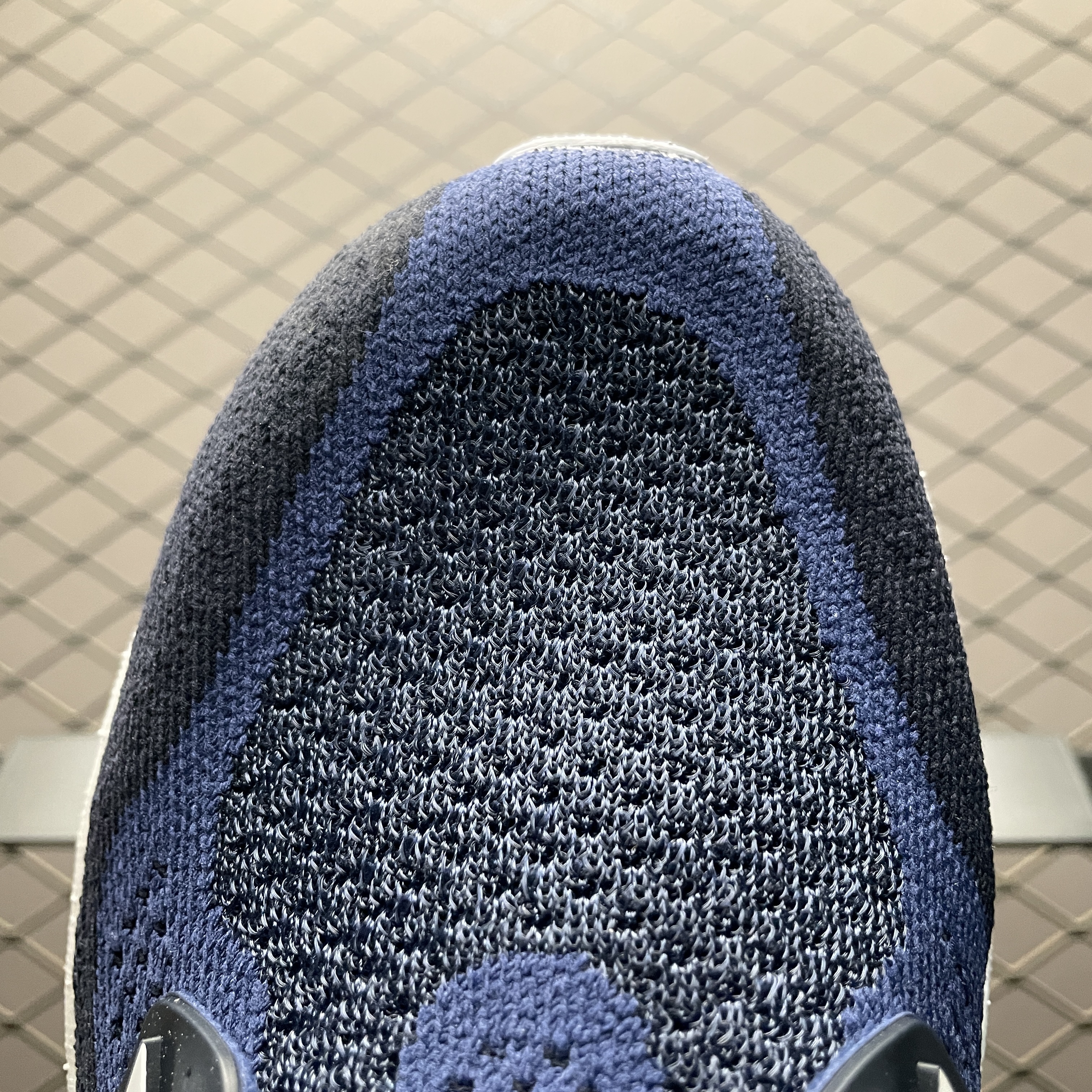 adidas Ultraboost 5 Shoes（ID8817）
