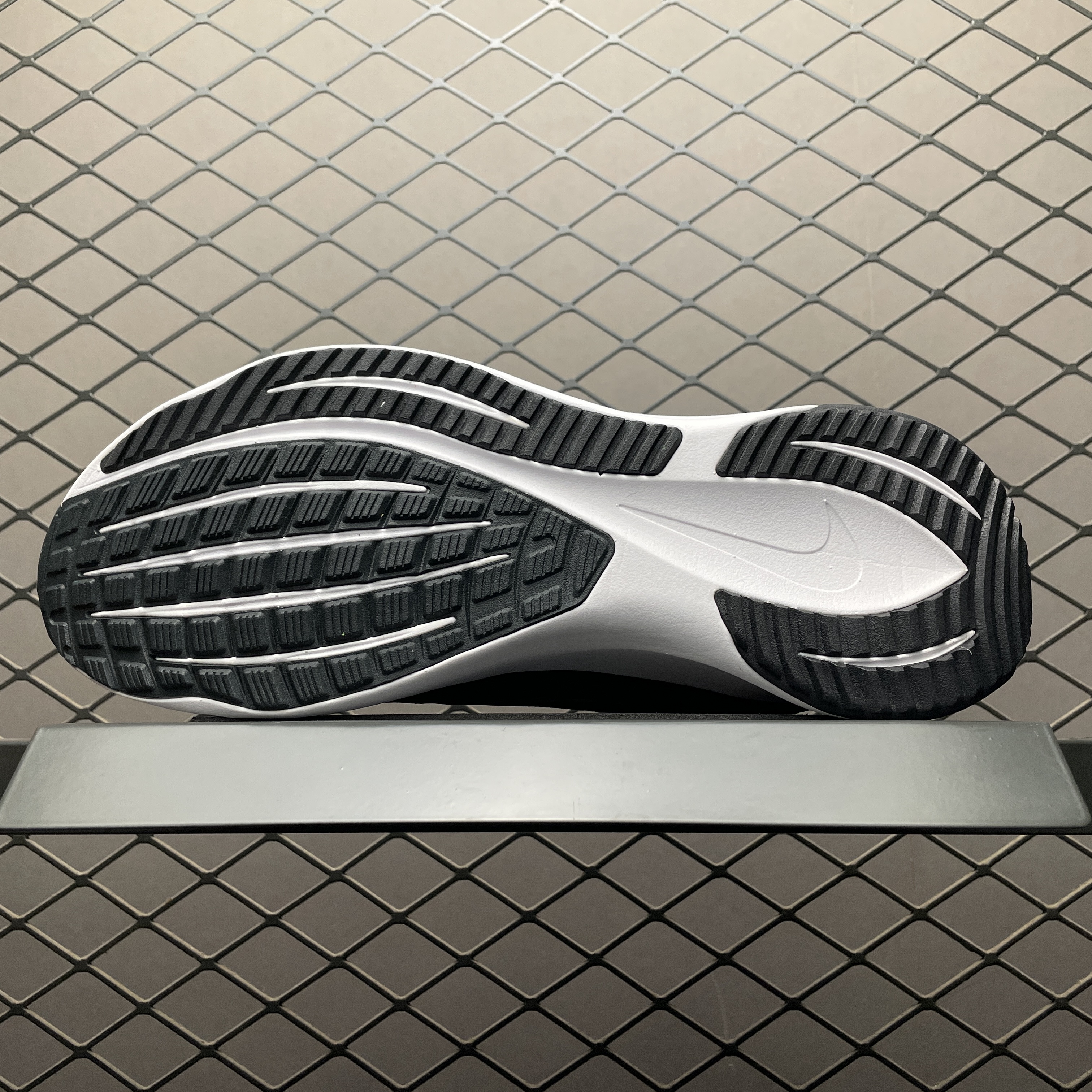 Nike Air Zoom Rival Fly 3 "Black/Anthracite/Volt/White"（CT2405-001）