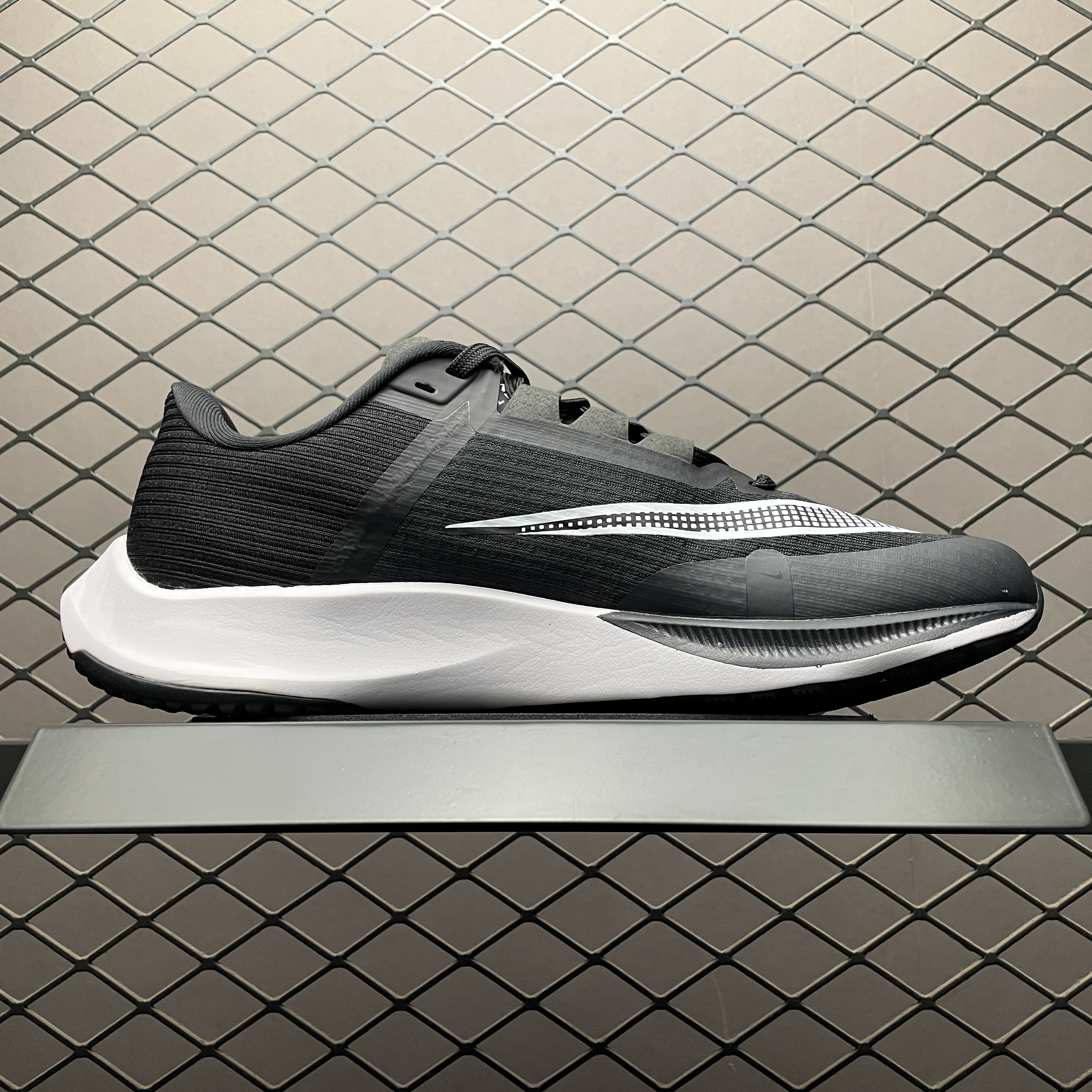 Nike Air Zoom Rival Fly 3 "Black/Anthracite/Volt/White"（CT2405-001）