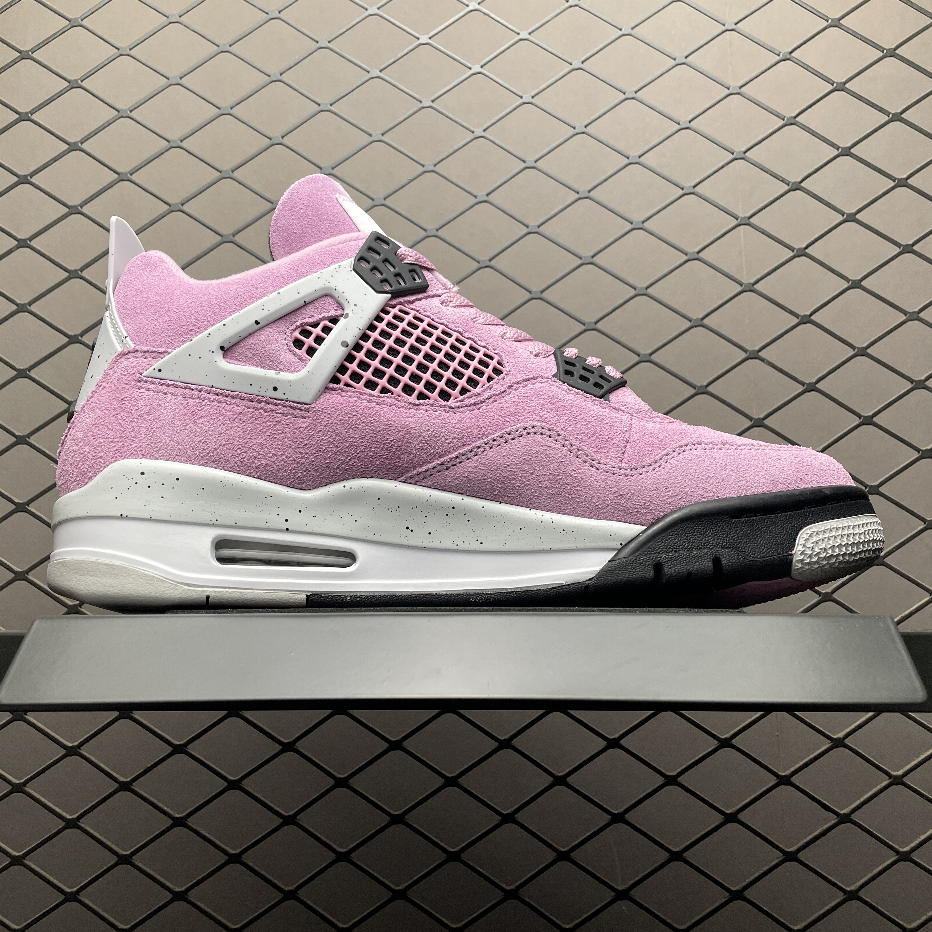 Nike Women's Air Jordan 4 Retro "Orchid"（AQ9129-501）