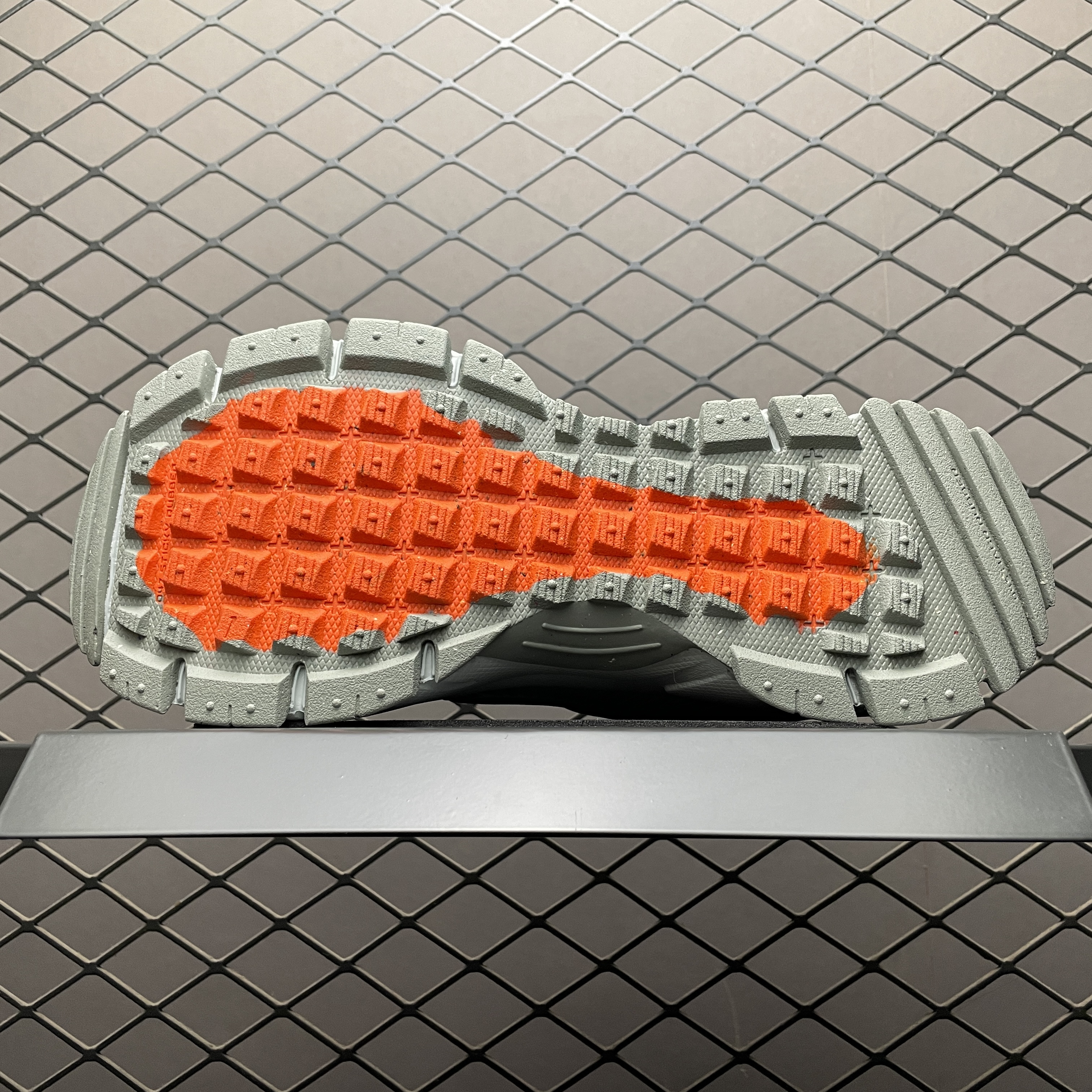 Nike Zoom Vomero 5 Roam "Black/Light Silver"(FV2295-001)