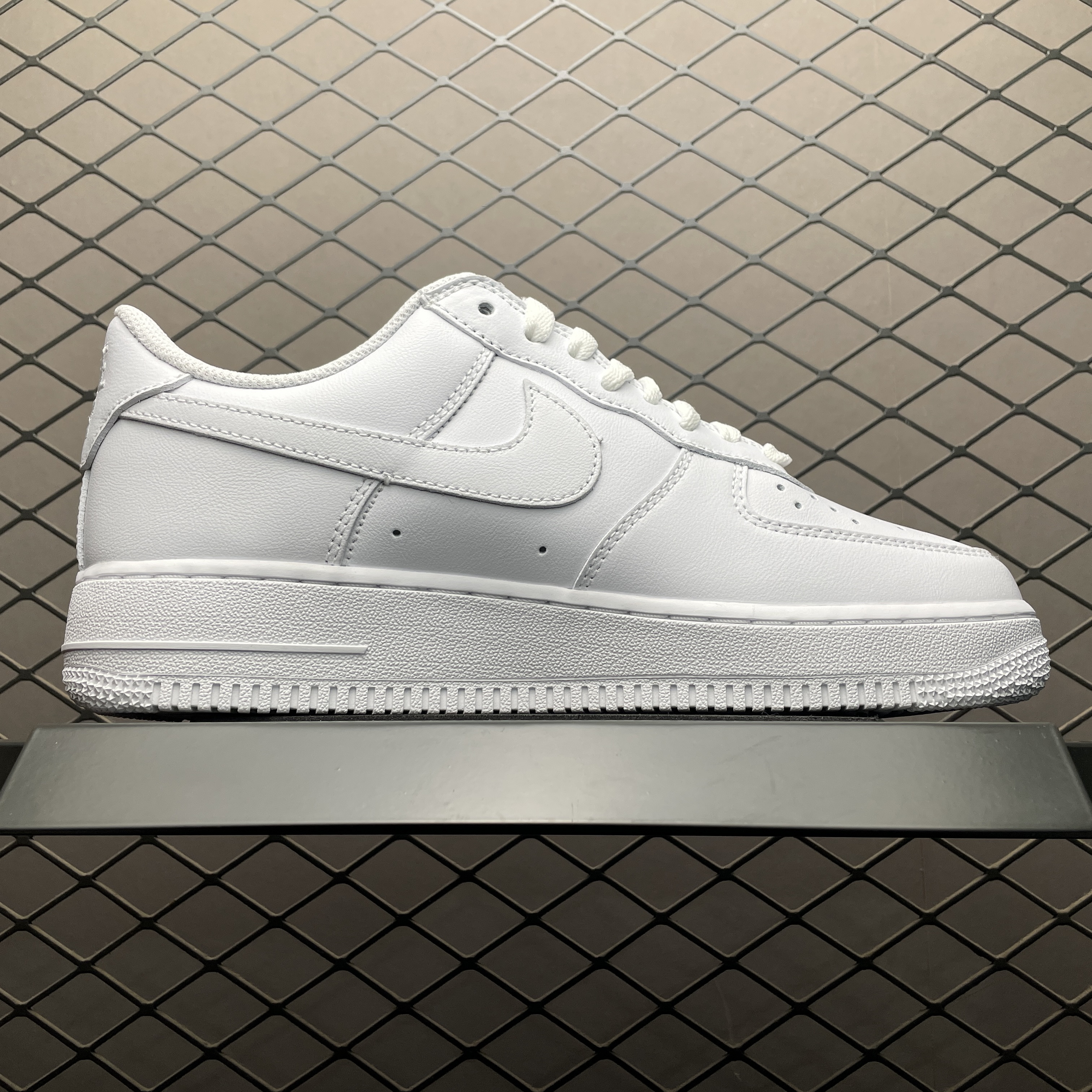 Nike Air Force 1 Low Retro Color of the Month "White"（DJ3911-100）
