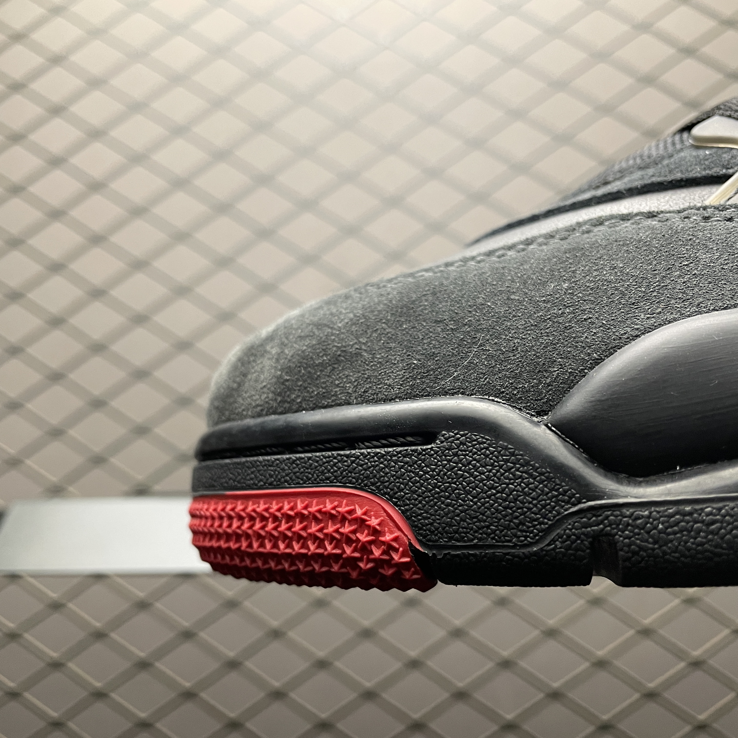 Nike Air Jordan 4 RM "Bred"（FQ7939-060）