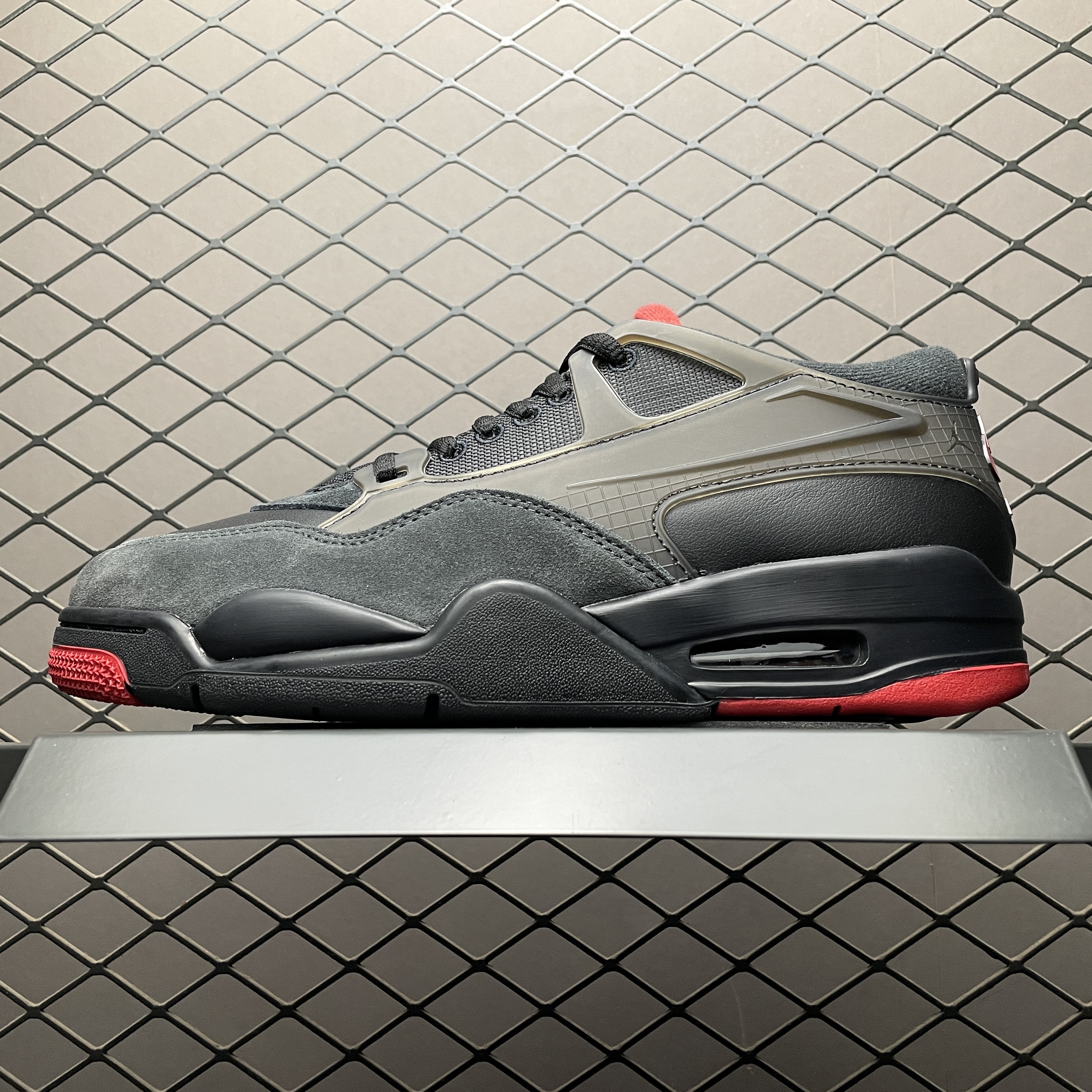 Nike Air Jordan 4 RM "Bred"（FQ7939-060）