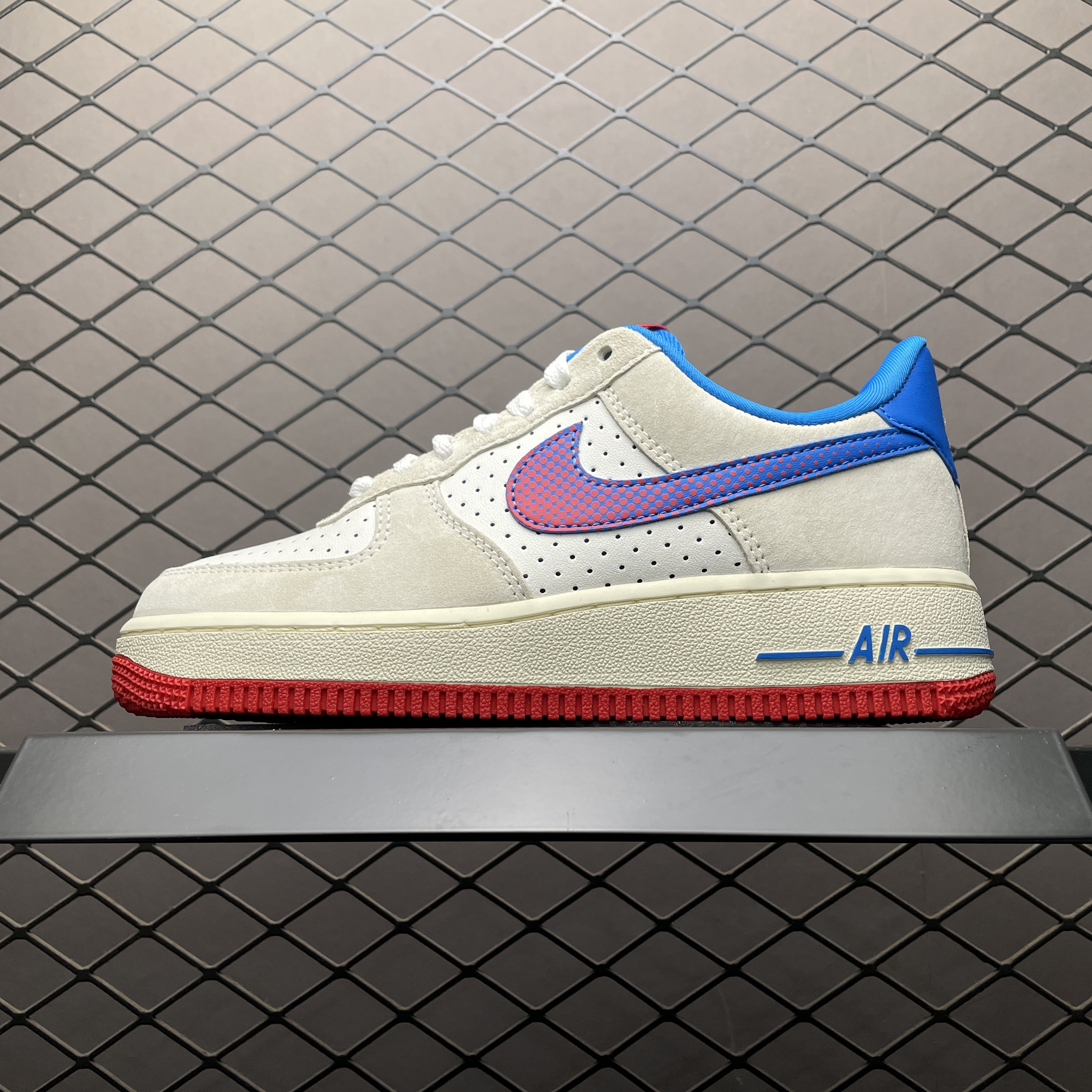 Nike Air Force 1 Low "Nike Inc"（HQ3618-113）