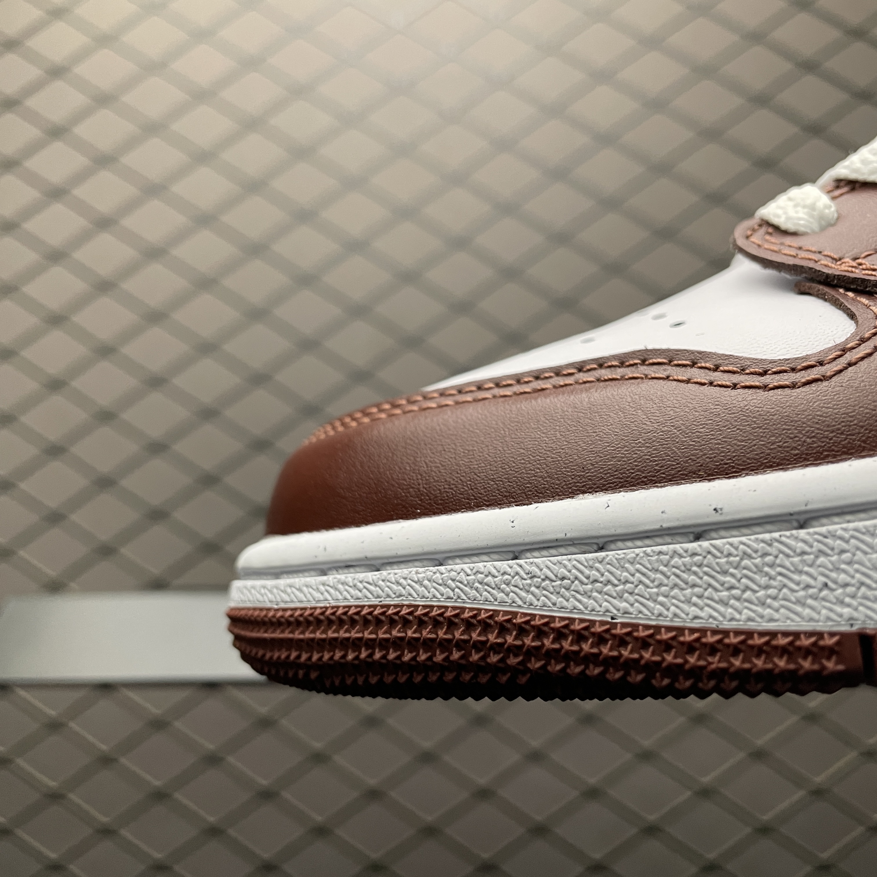 Nike Air Jordan 1 Low SE "Dark Pony"（HF3148-102）