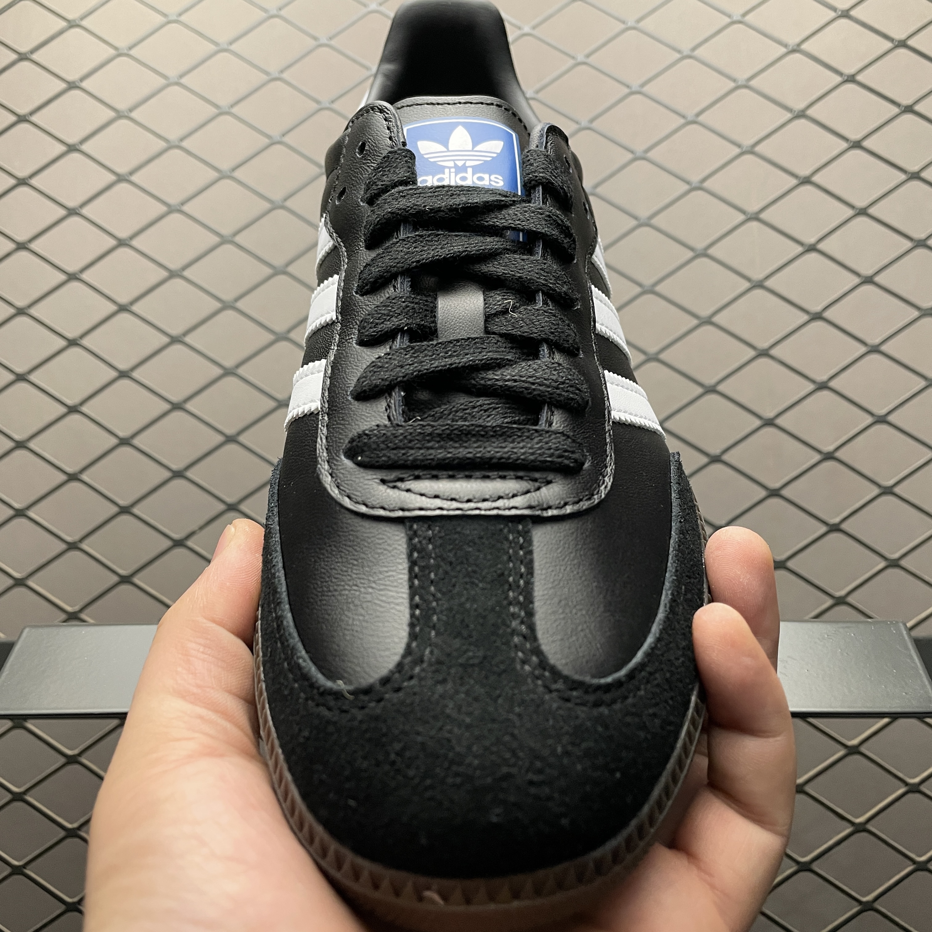 adidas Samba Irak "Core Black/Gum"（GX4041）